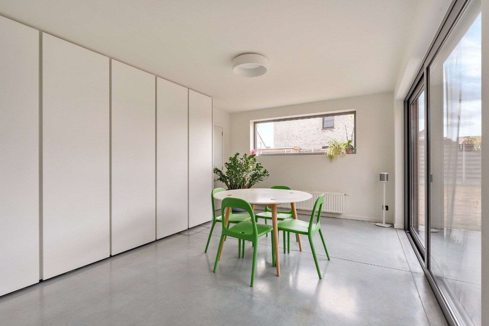 ENERGIEZUINIGE RUIME WONING OP 450M² MET 3 SLPKS, GROTE GARAGE (58M²) EN TUIN foto 12