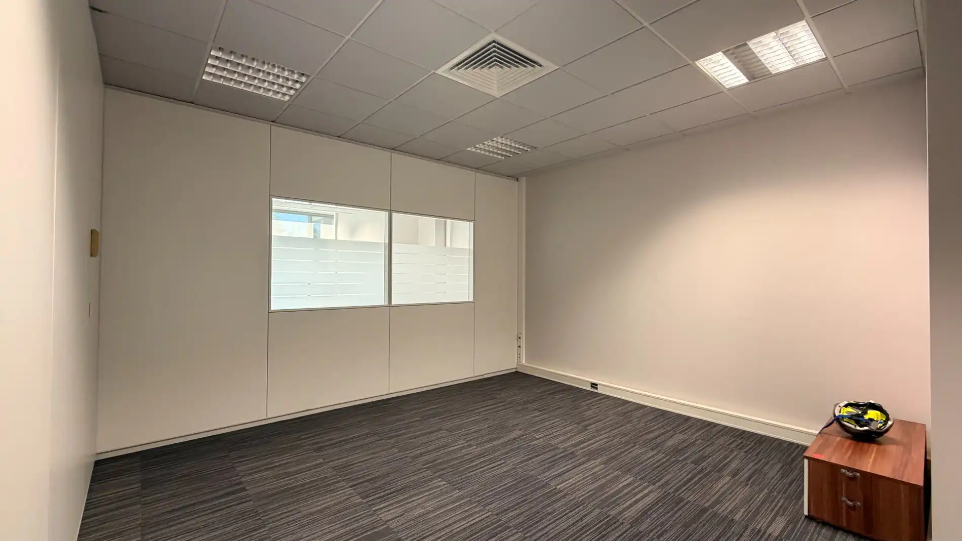 Kantoorruimte te huur in Singel Building in Berchem foto 8
