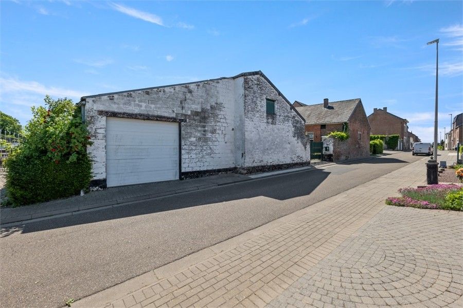 OP TE FRISSEN GEZINSWONING OP EEN PERCEEL VAN 63A IN VELM foto 34