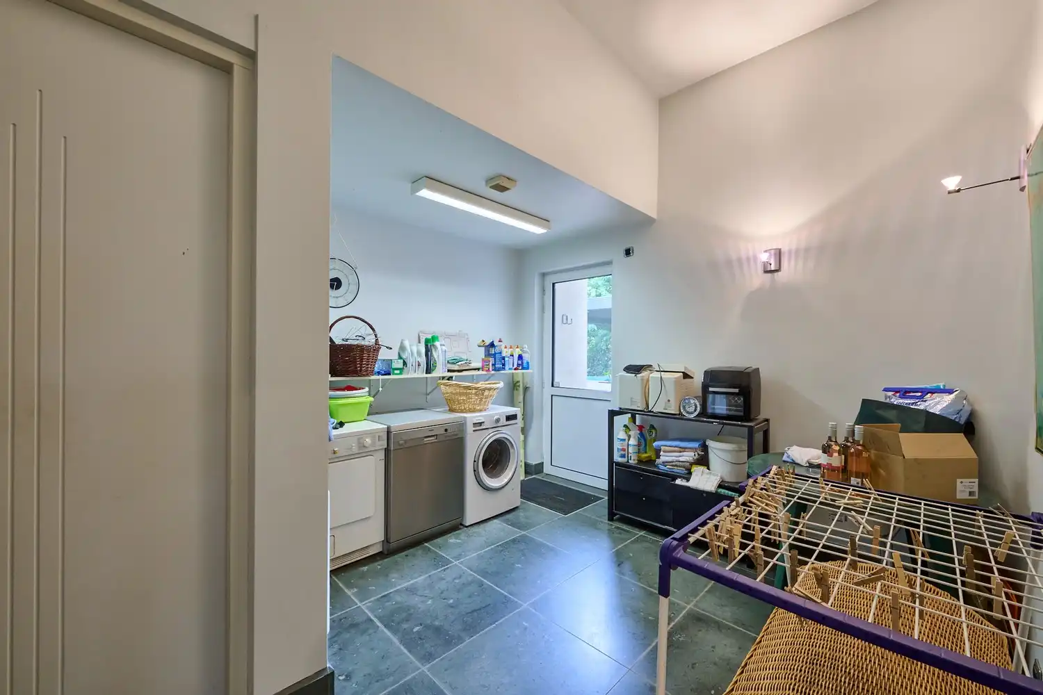 Stijlvolle villa in bosrijke omgeving met luxe afwerking te Eksel foto 18