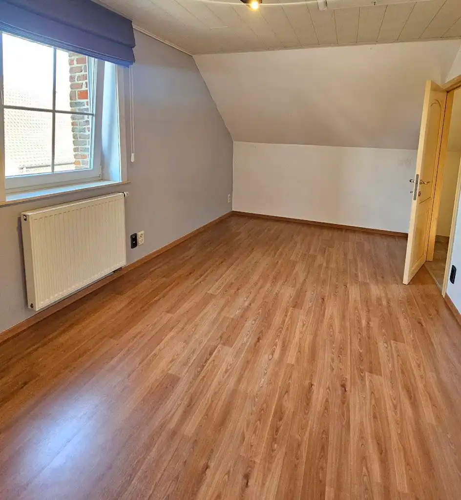 KARAKTERVOLLE WONING MET APPARTEMENT foto 14