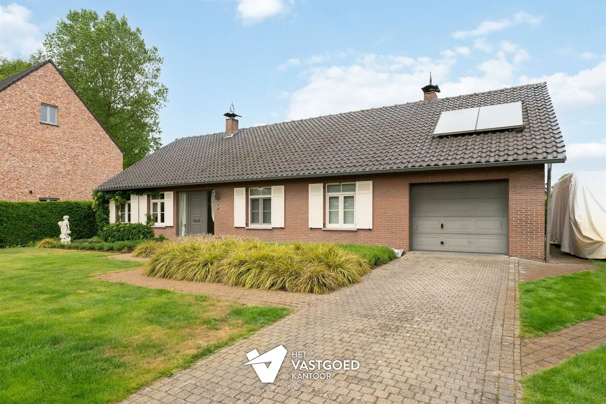 GELIJKVLOERSE INSTAPKLARE WONING OP TOP-LIGGING NABIJ CENTRUM BALEN foto 2
