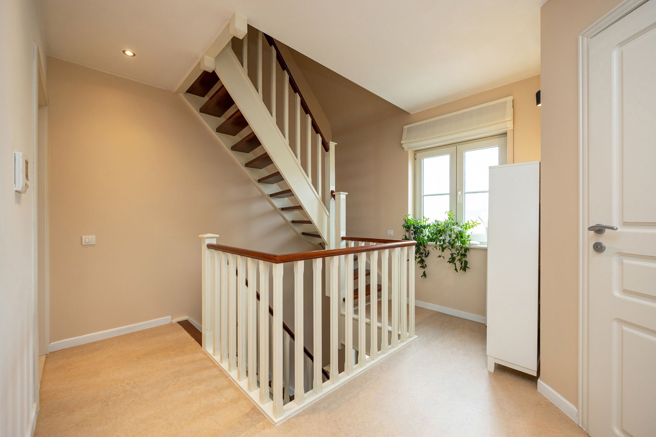 Ruime villa met tuin, bijgebouw en dubbele garage in Zoersel. foto 11