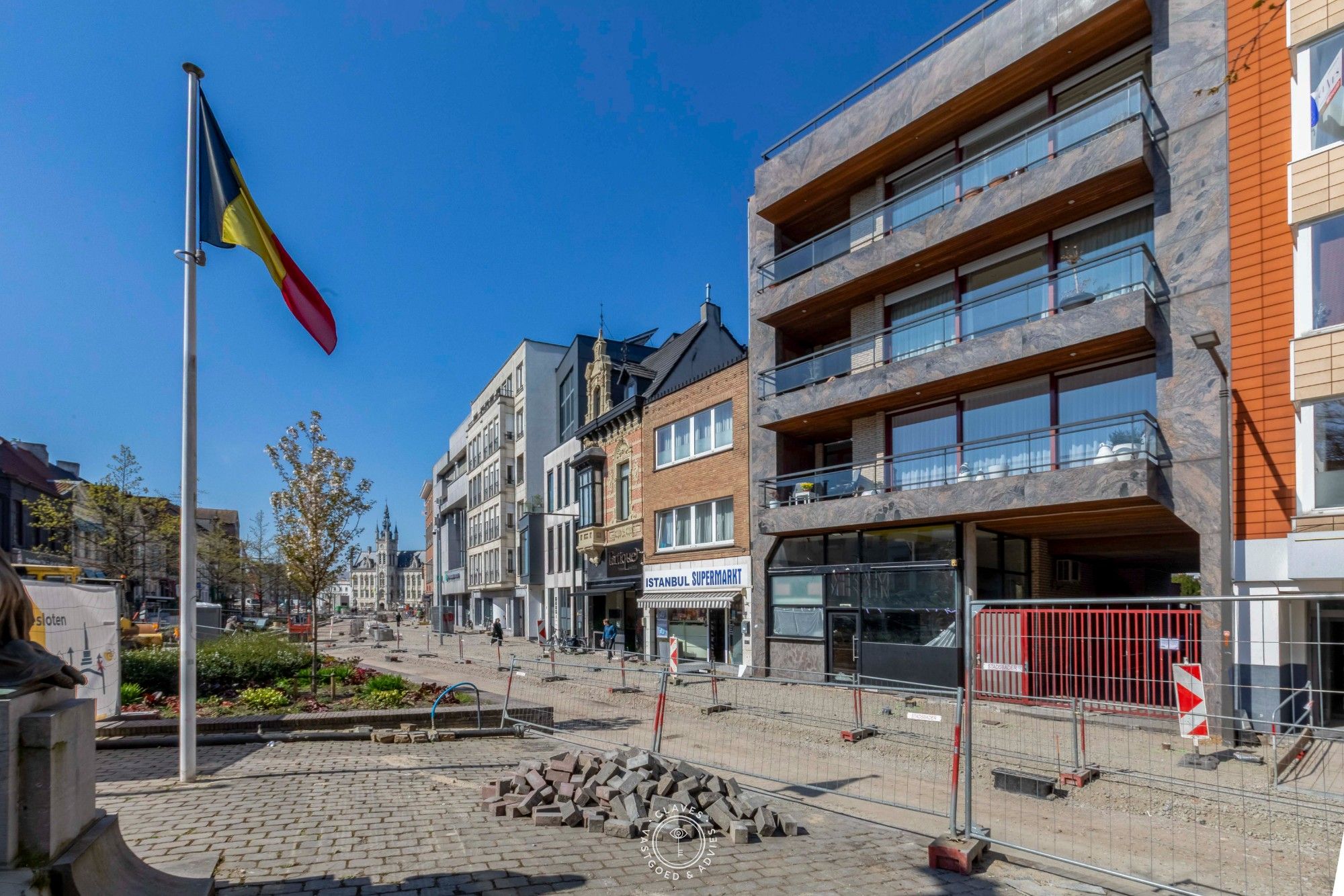 Ruim en energiezuinig appartement in het levendige hart van Sint-Niklaas foto 22