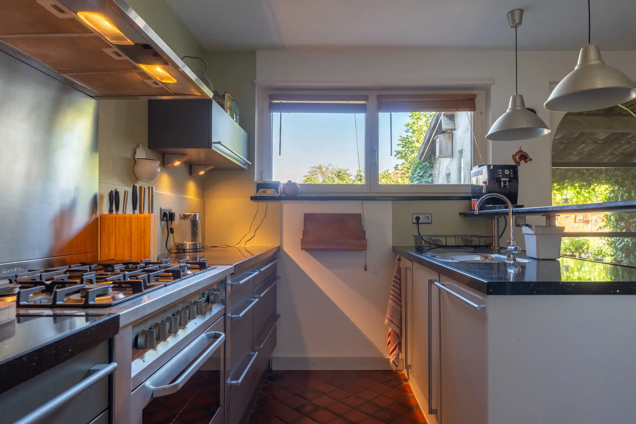 Gunstig gelegen laagbouwwoning met 3 slpks, tuin en garage. foto 15