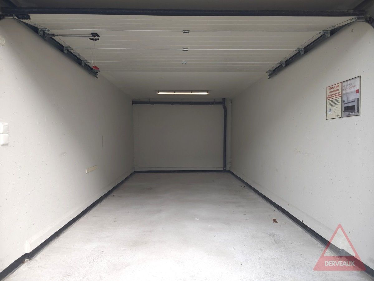 Hooglede – Garage te koop in het centrum foto 5