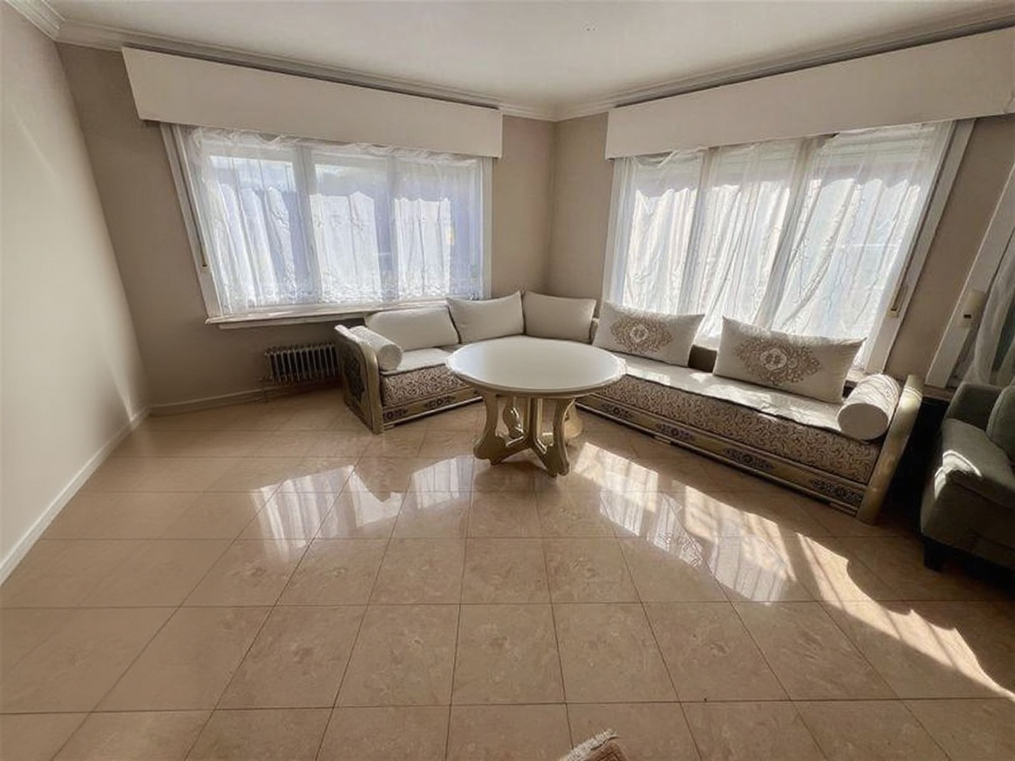 Ruim en verrassend driegevel dakappartement van 105 m² foto 5