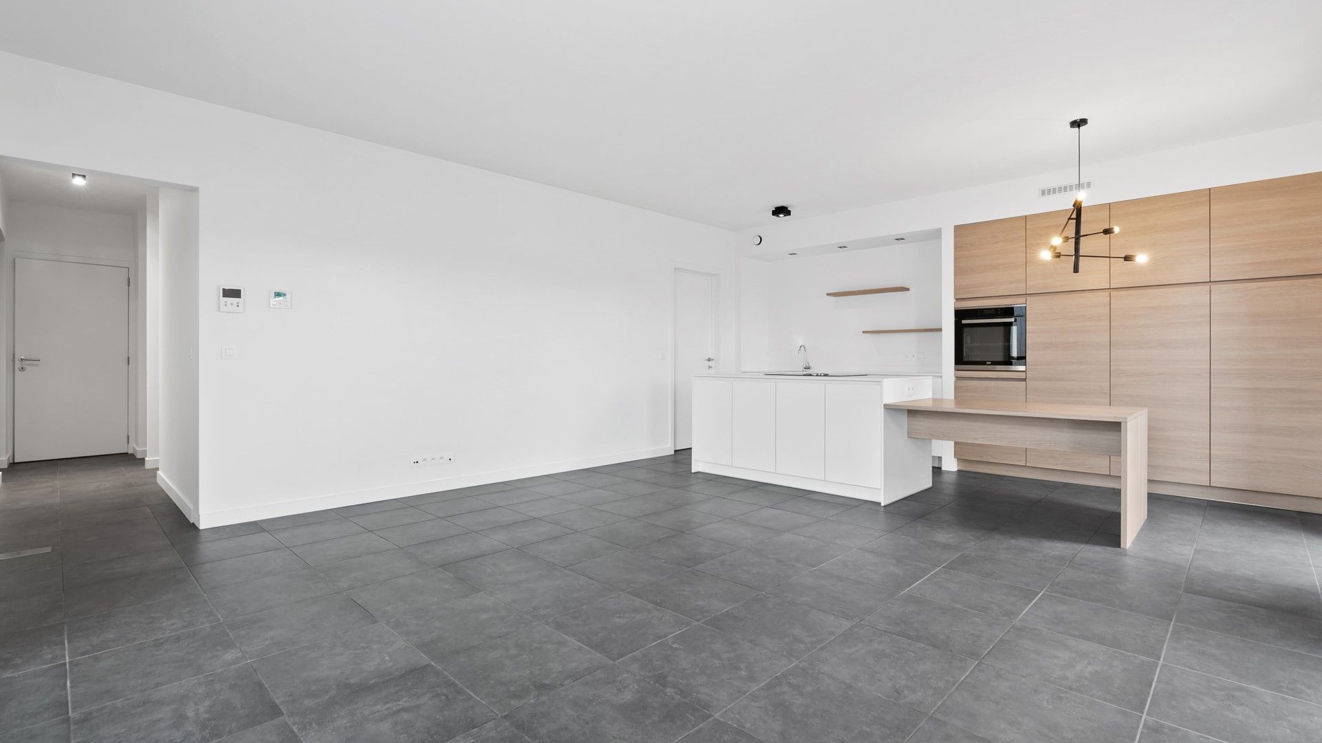 Penthouse met 2 slpkrs en riant terras van 58,74m² in Genk foto 4