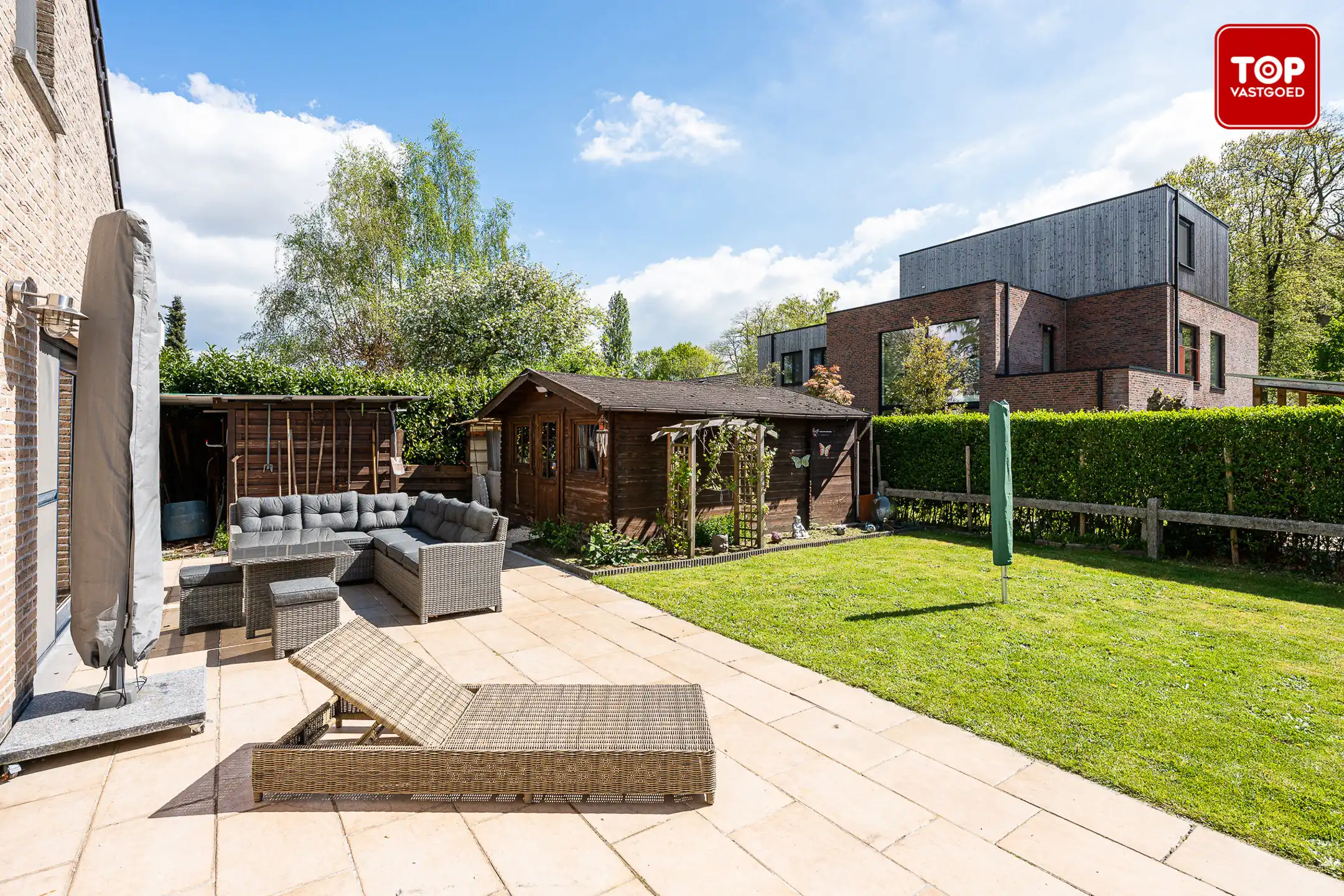 Instapklare open bebouwing in een rustige straat zonder doorgaand verkeer.  foto 23