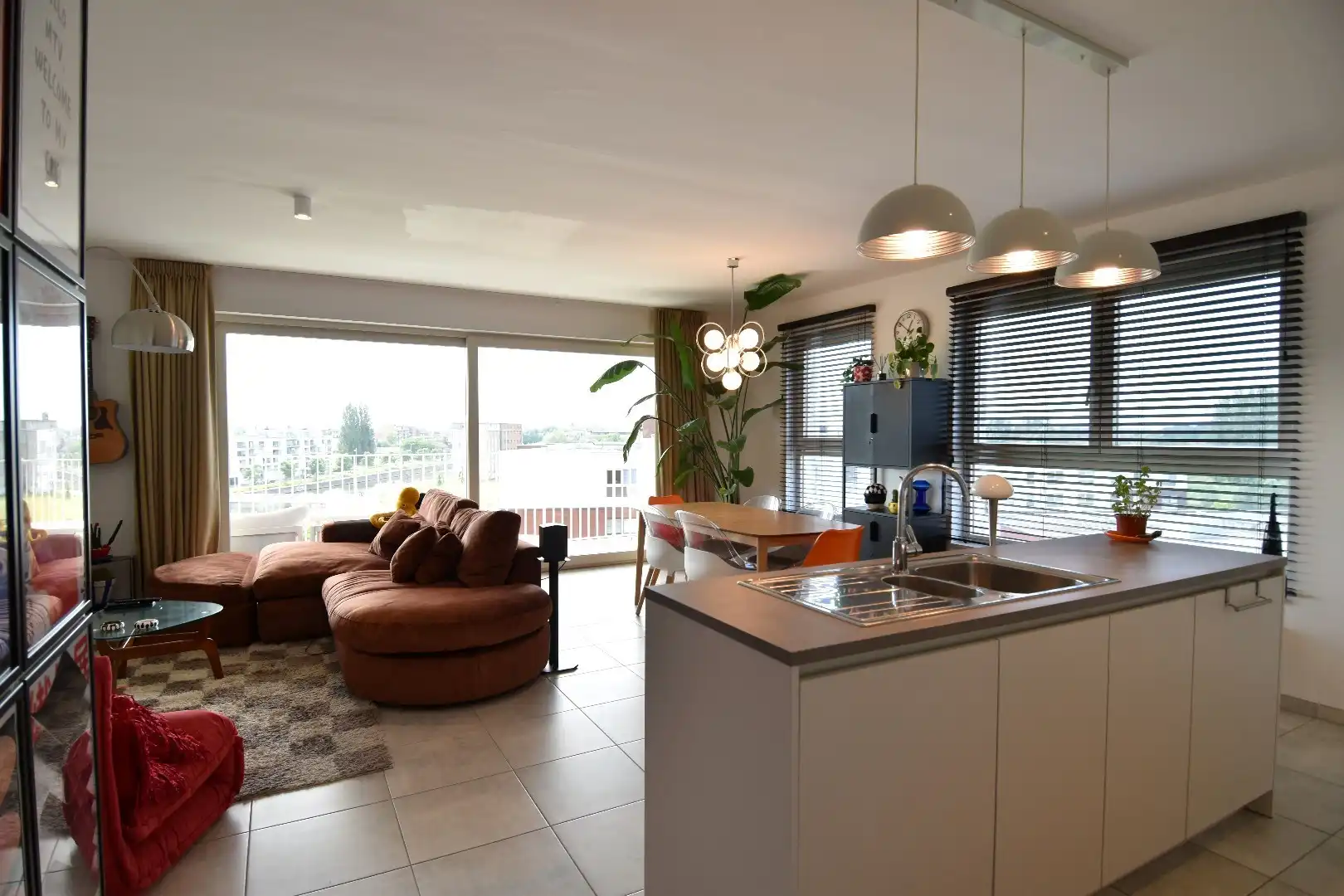 Prachtig 2-slaapkamerappartement (BJ 2021) met zicht op de Leie te koop in Harelbeke foto 6