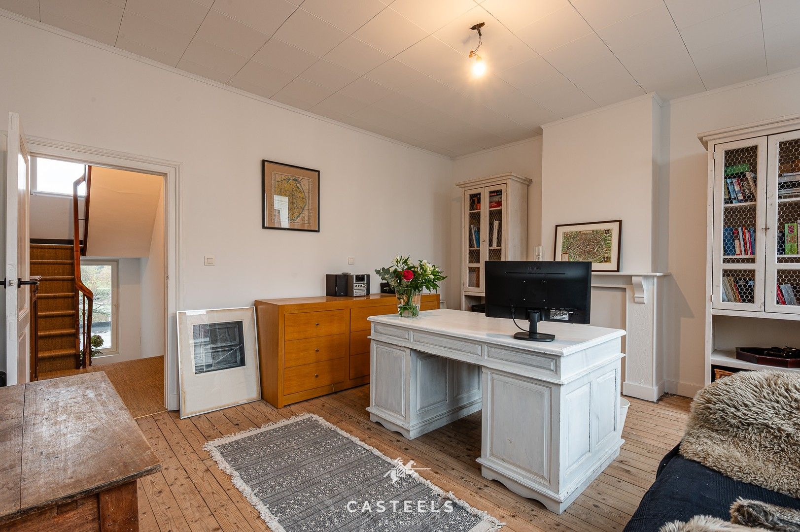 Instapklare stadswoning nabij station Brugge met tuin en studio foto 13