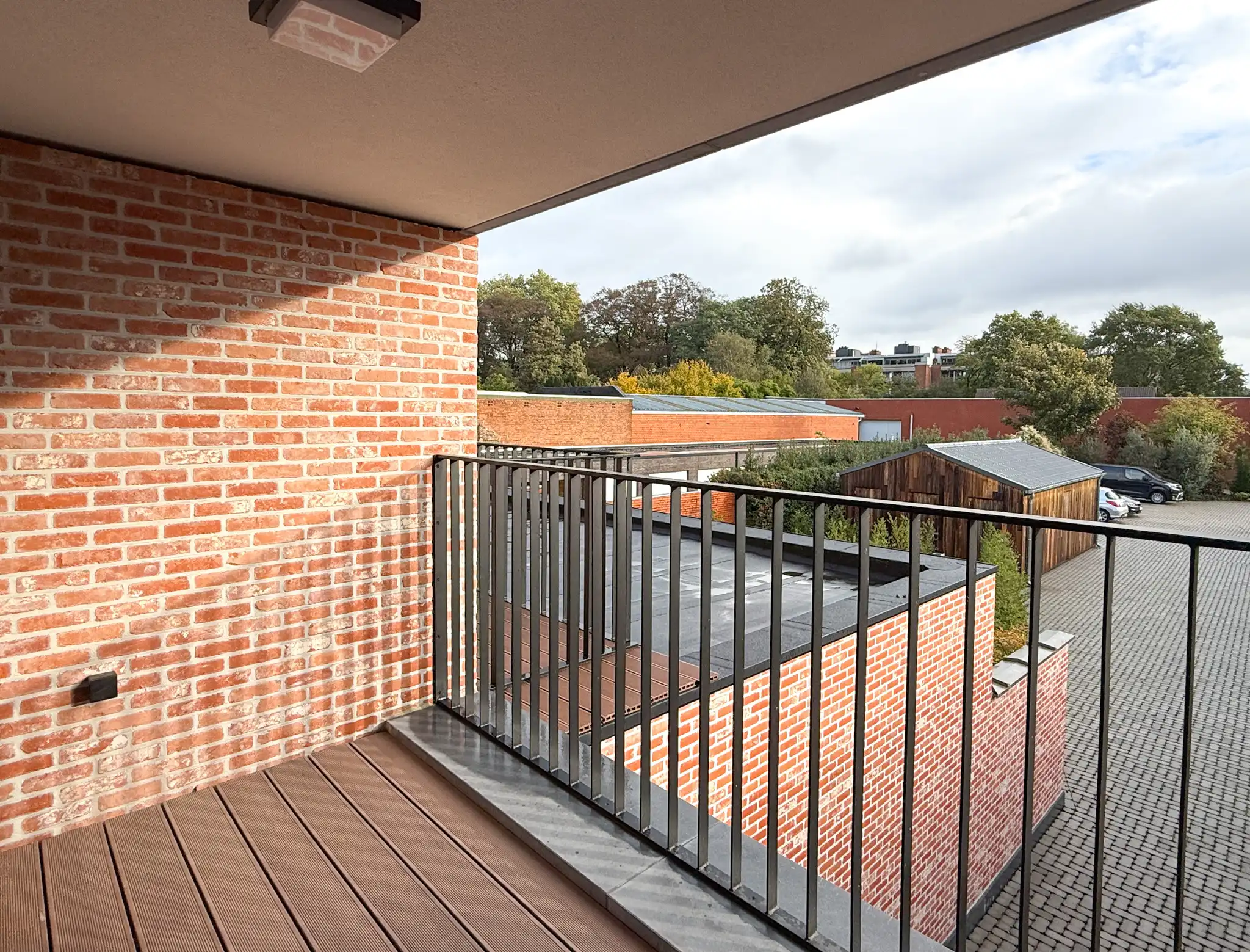 Energiezuinig appartement met twee slaapkamers en autostaanplaats dichtbij centrum Beveren foto 9