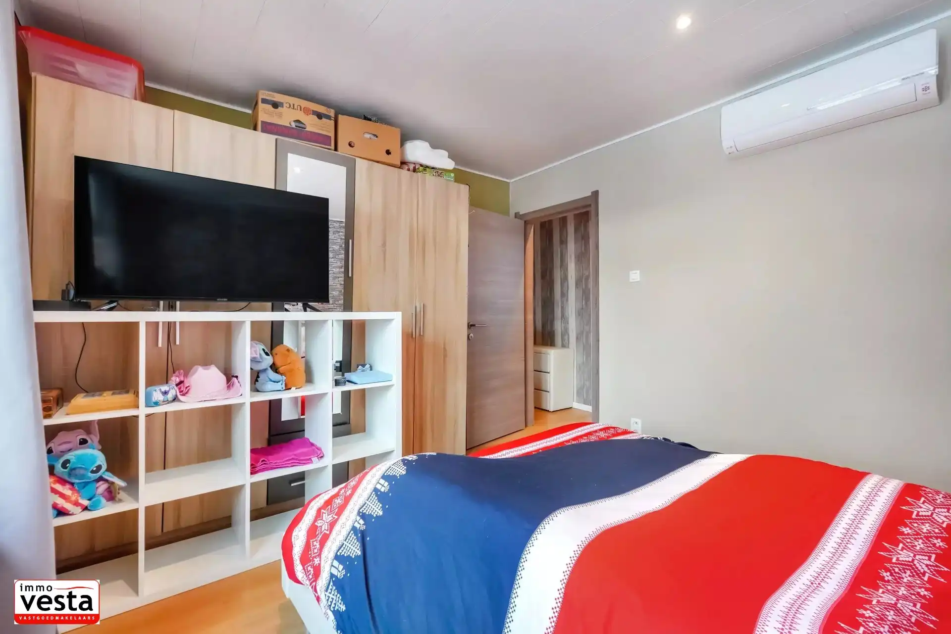 Ruime gezinswoning met 4 slaapkamers foto 12