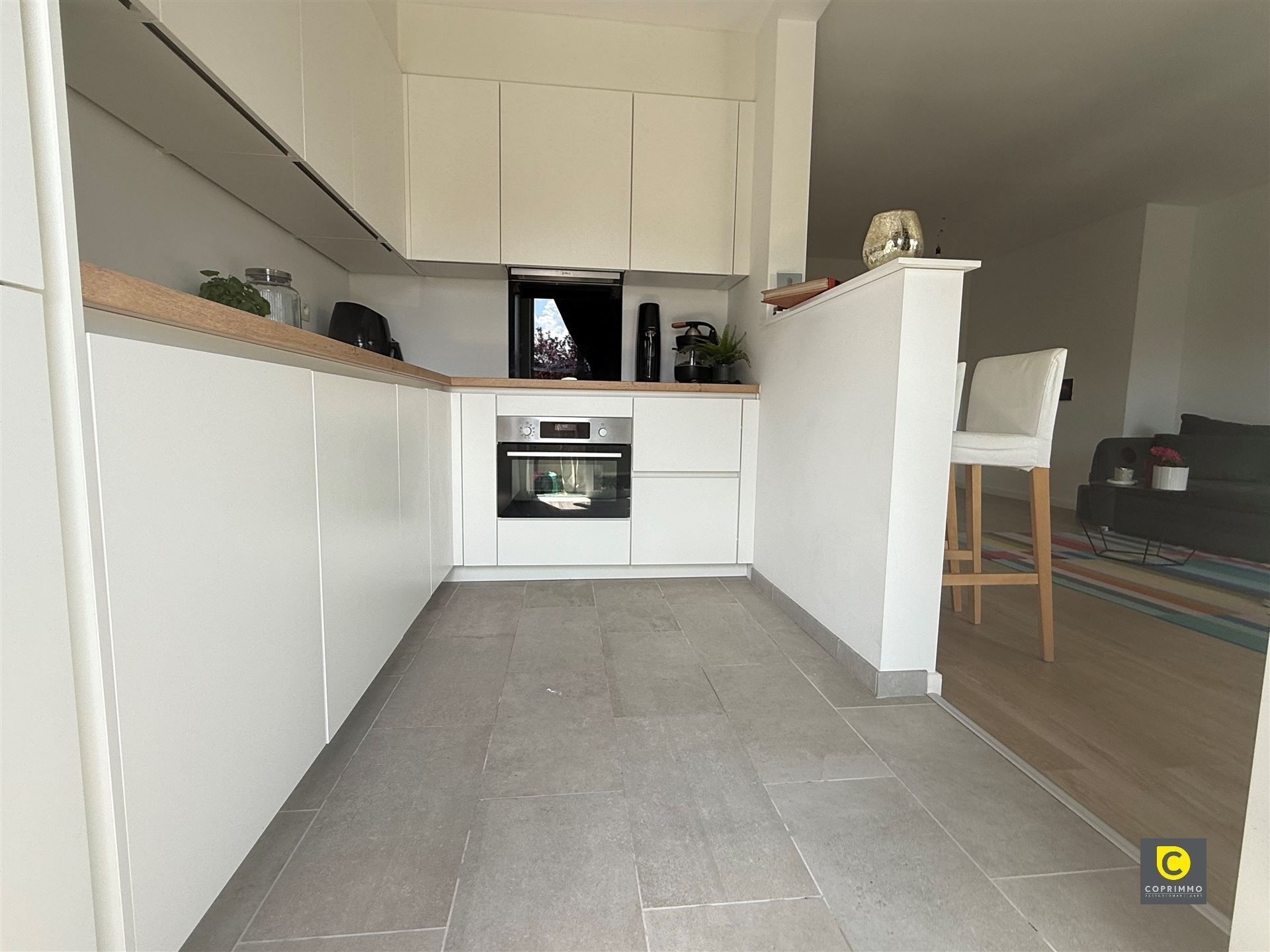 Appartemen: 2 slk., terras en P  foto 3
