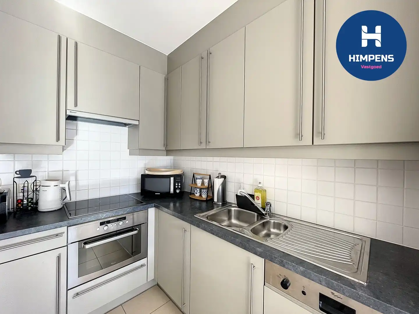 Instapklaar appartement met terras in Koksijde foto 5