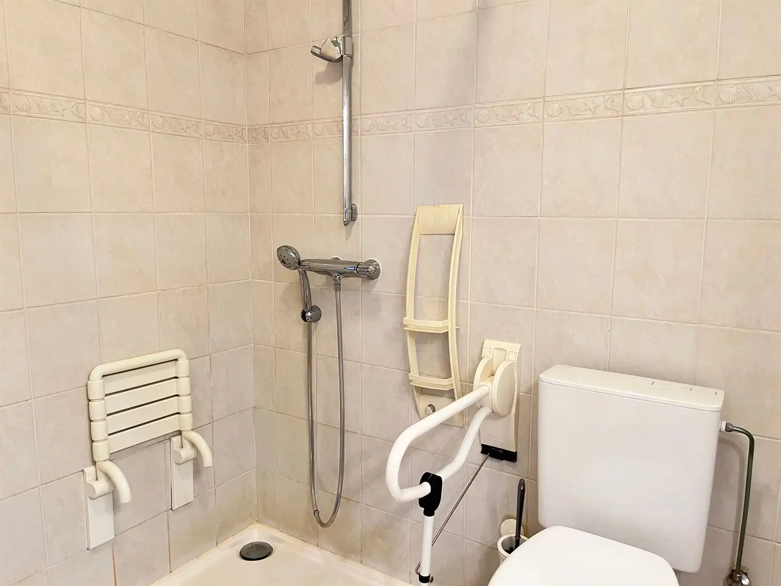 Gelijkvloers appartement foto 17