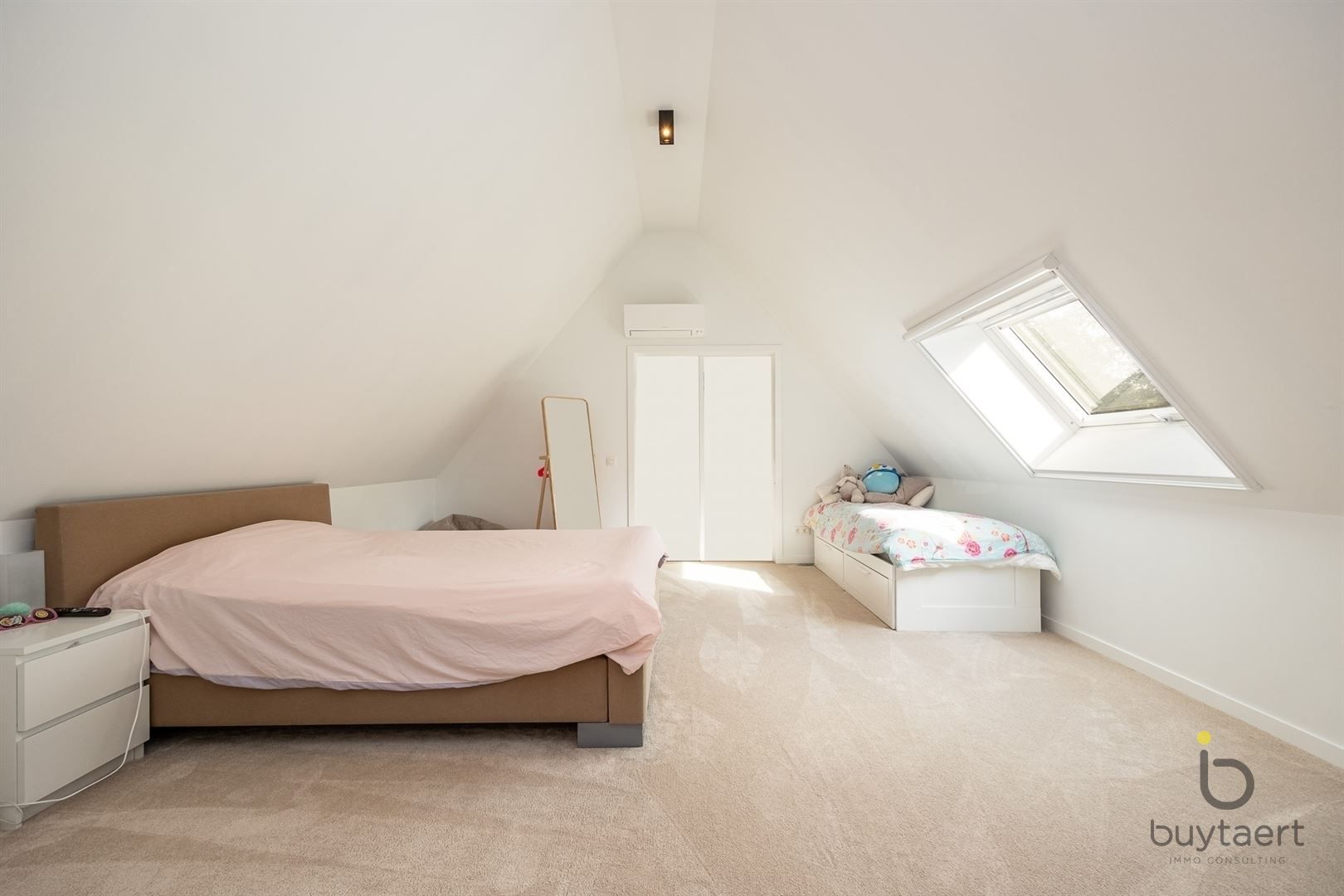 Gezellige MANOIRE villa in een aangename omgeving te Halle / Zoersel! foto 47