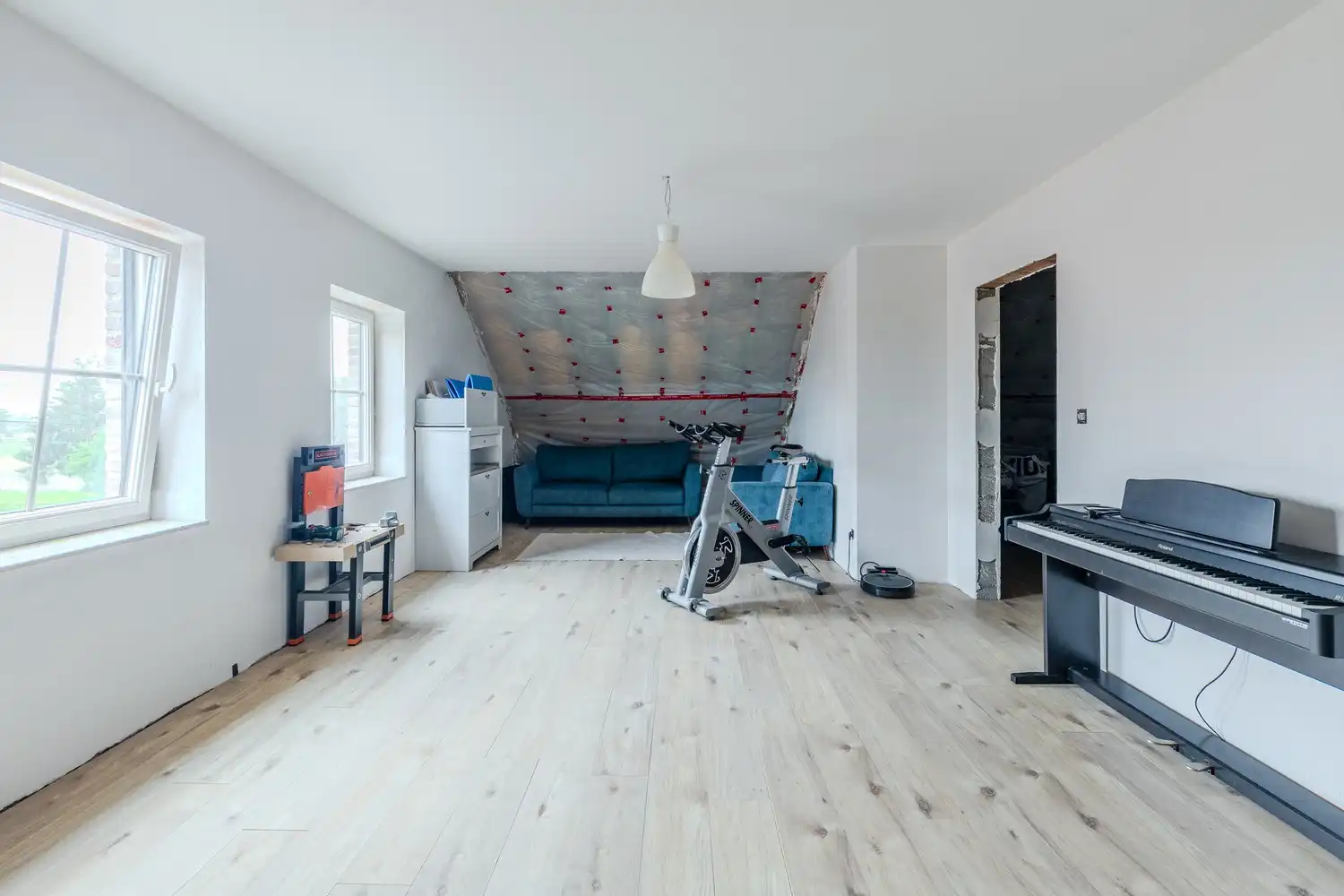 Ruime woning  op een perceel van 7a62ca met 5 slaapkamers en 2 badkamers in Stokkem foto 44