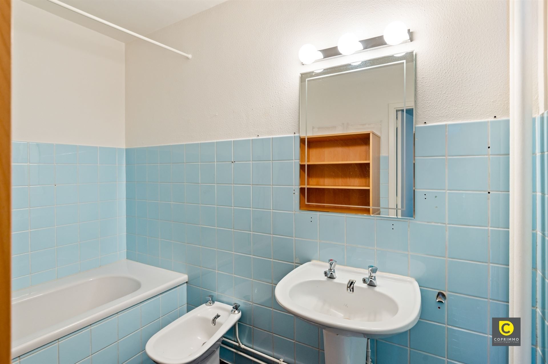 Instapklaar appartement met dubbel terras foto 15