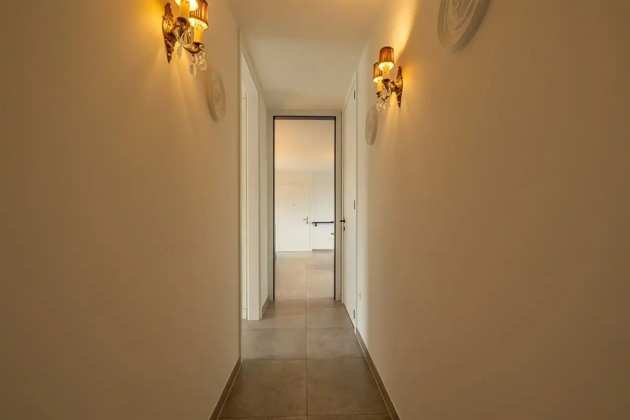 Exclusief penthouse in centrum - aankoop aan 2% registratie foto 11