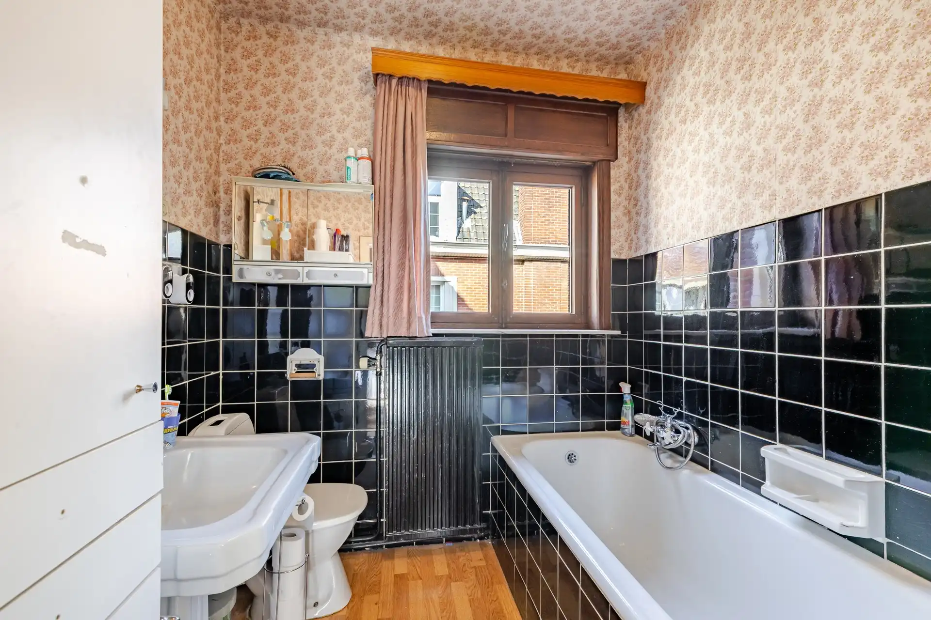 Ruime gezinswoning met 5 slaapkamers te Heldergem foto 21