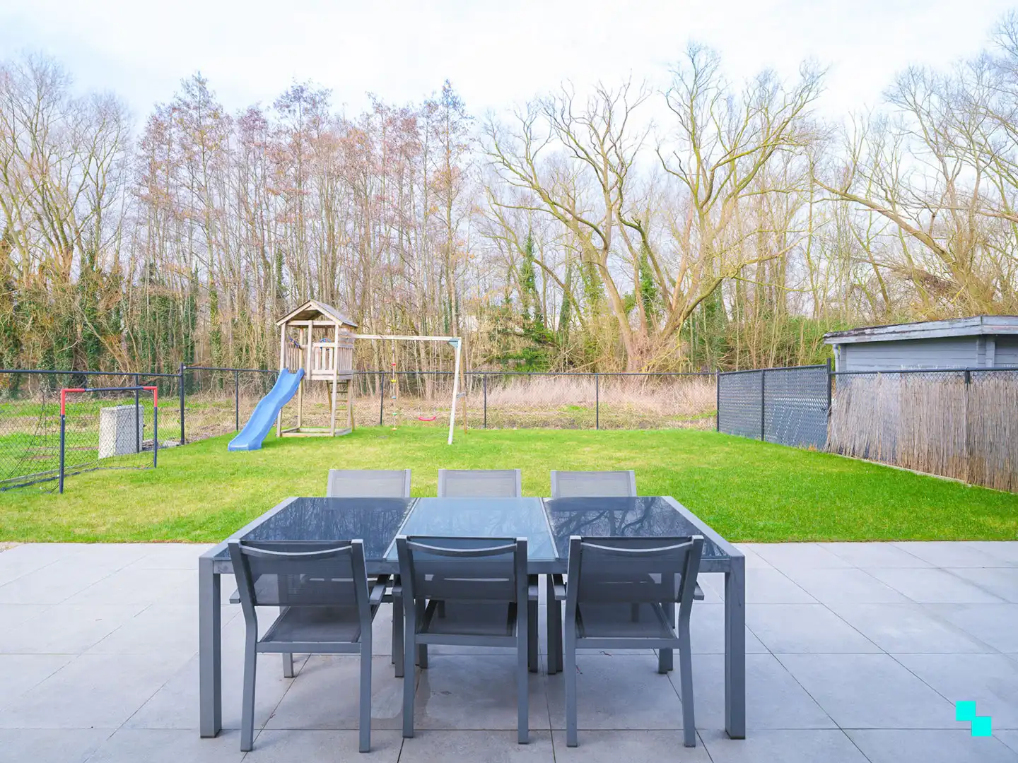 Instapklare halfopen bebouwing in het hart van Merelbeke foto 27