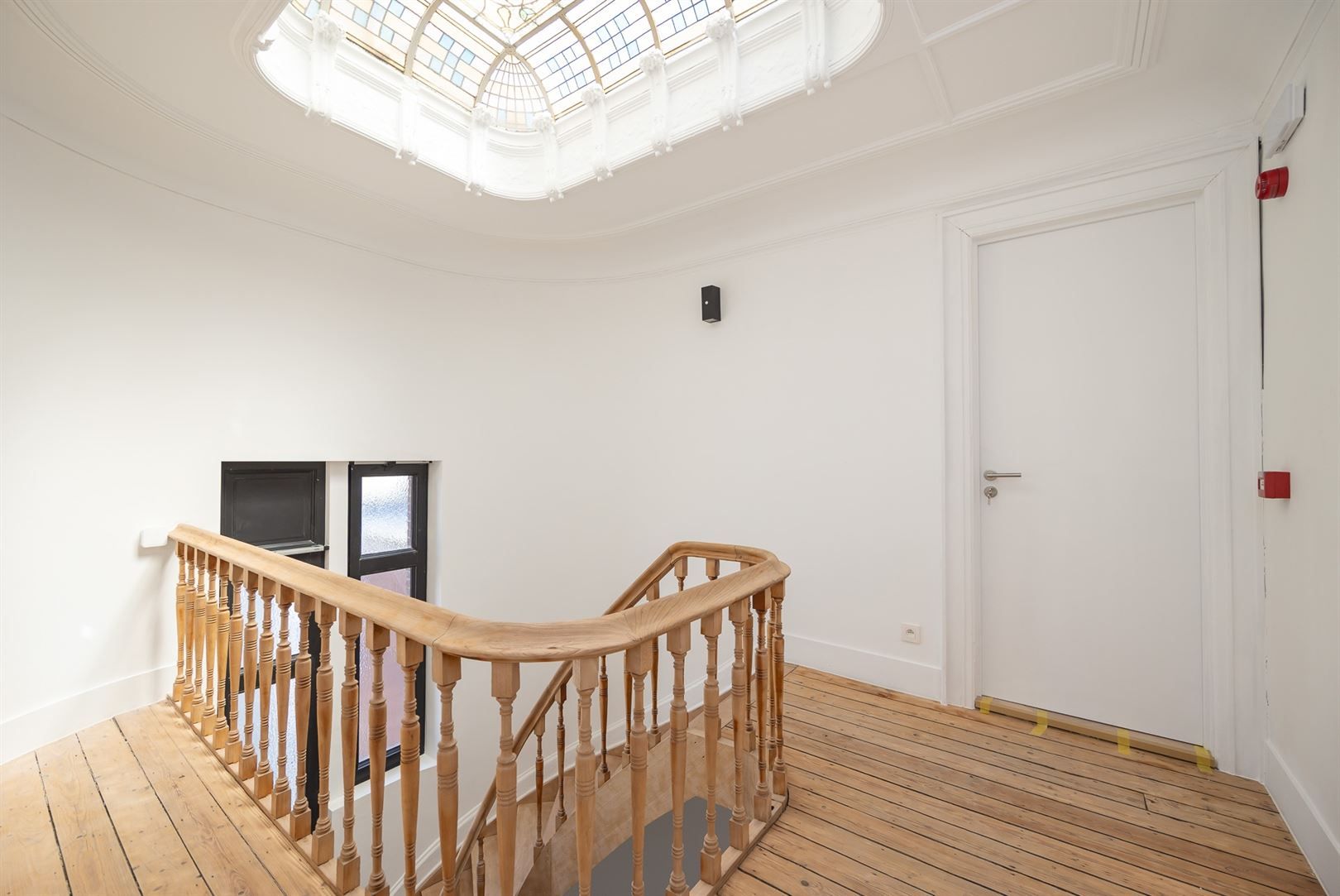 Stijlvol appartement in gerenoveerd Art Nouveau gebouw foto 19