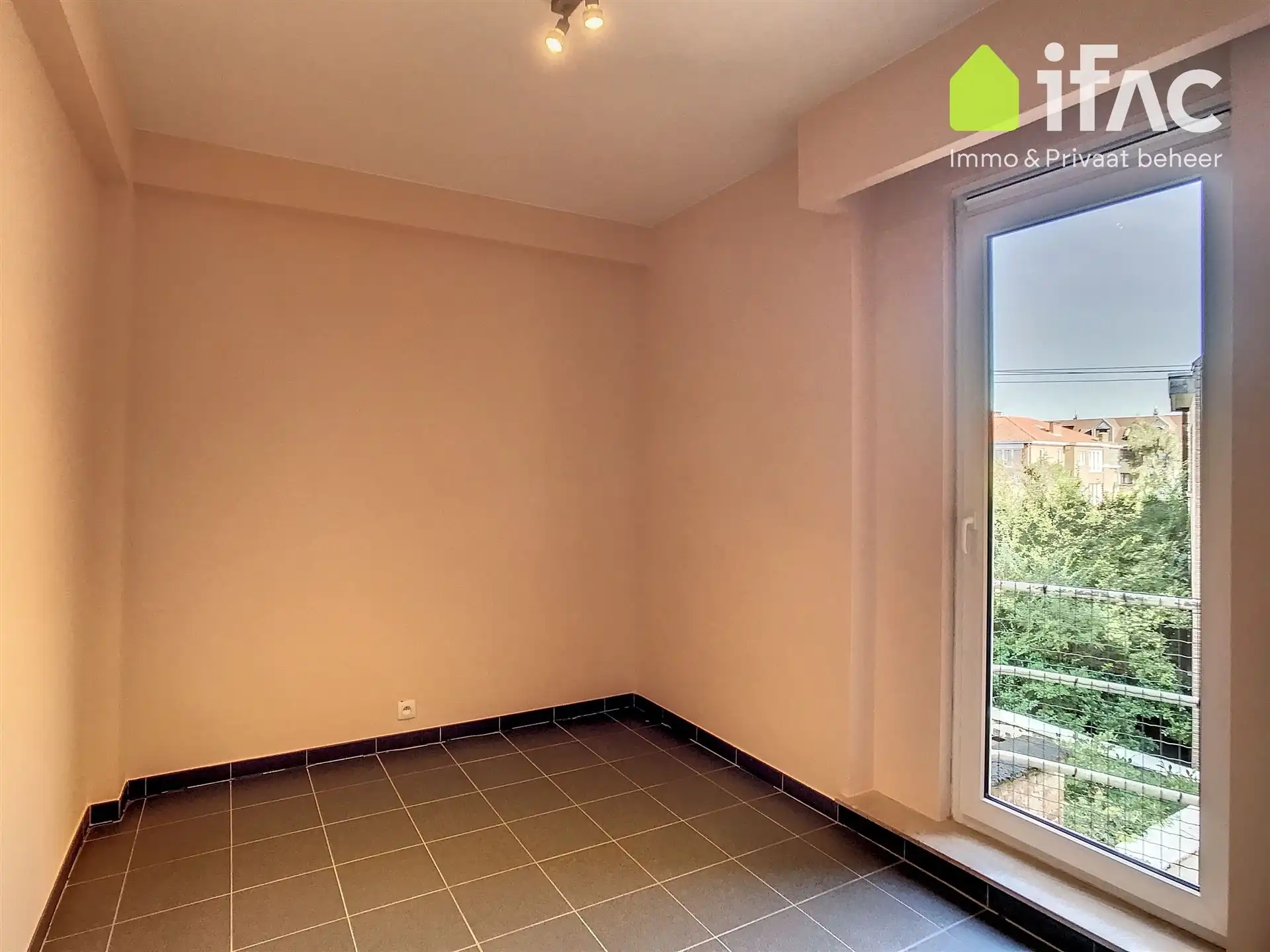 Prachtig appartement met 2 slaapkamers foto 9