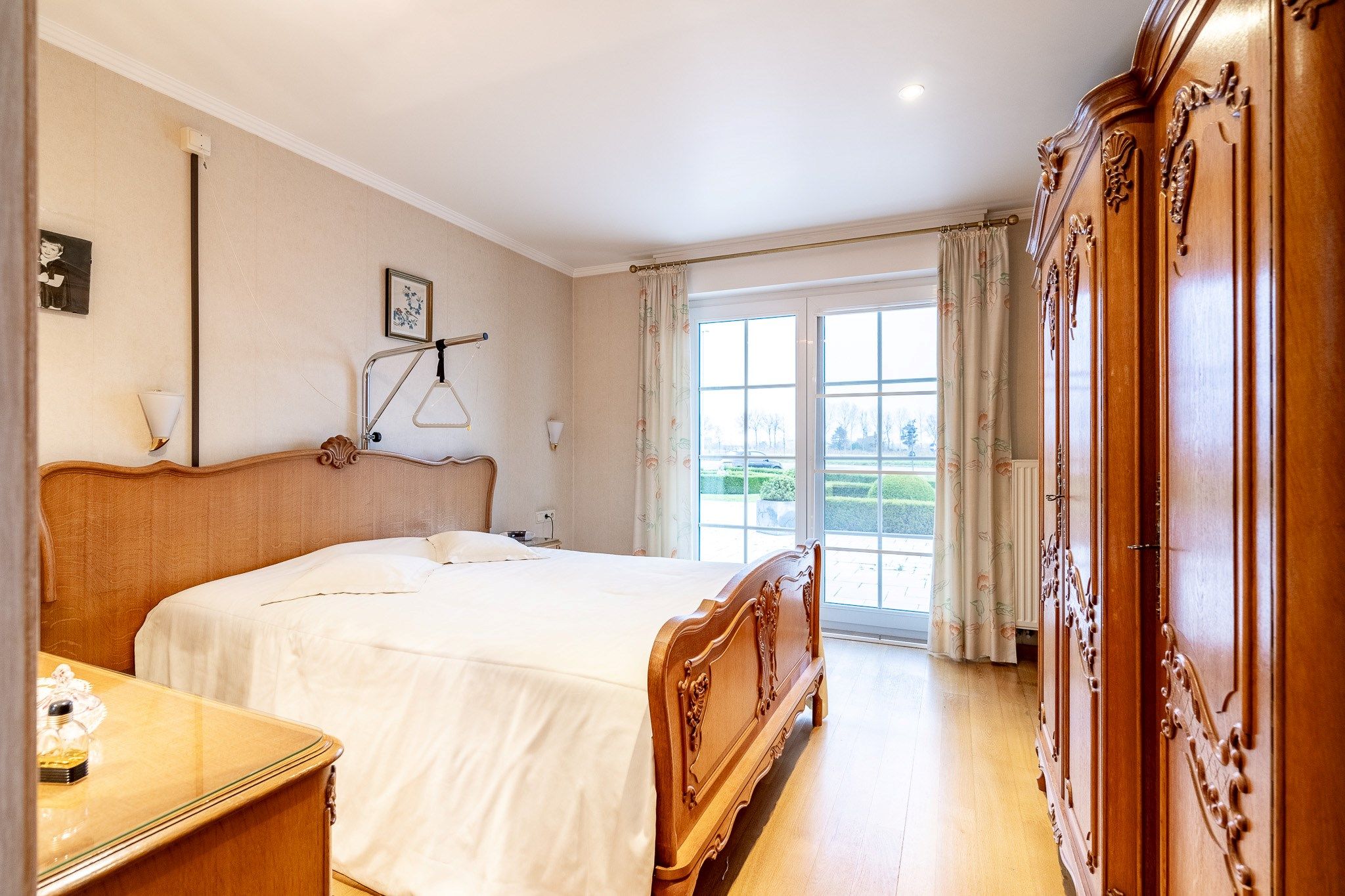 Instapklare en alleenstaande villa op 970 m² te Knokke-Heist. foto 19