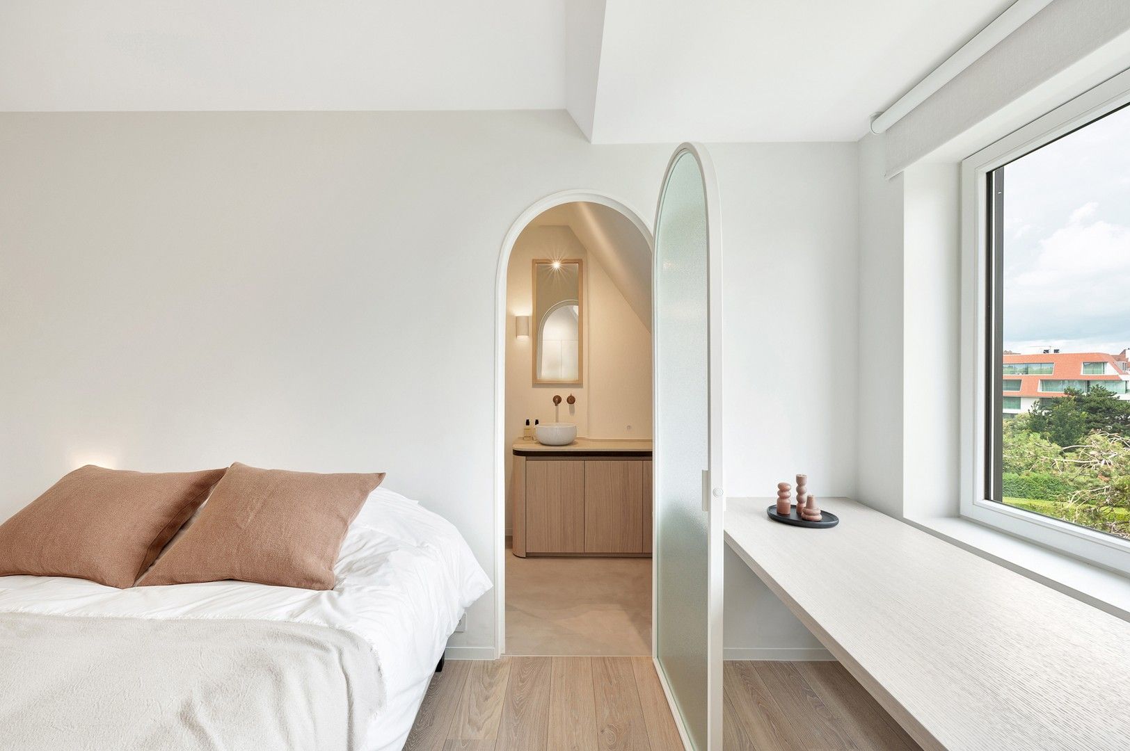 Uitzonderlijk hoekappartement van 188m² met open zicht op de Approach Golf in hartje Zoute. foto 17