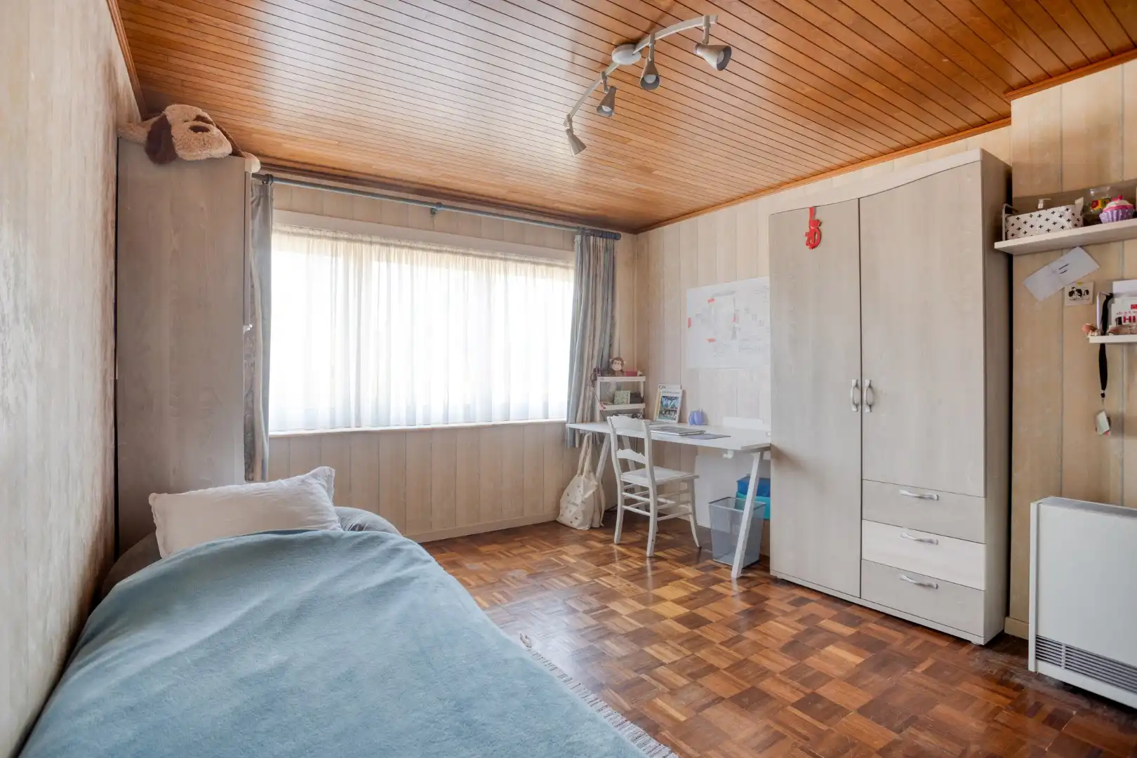 Ruime bel-etage woning met tuin, garage en 3 slaapkamers in Dilbeek  foto 12