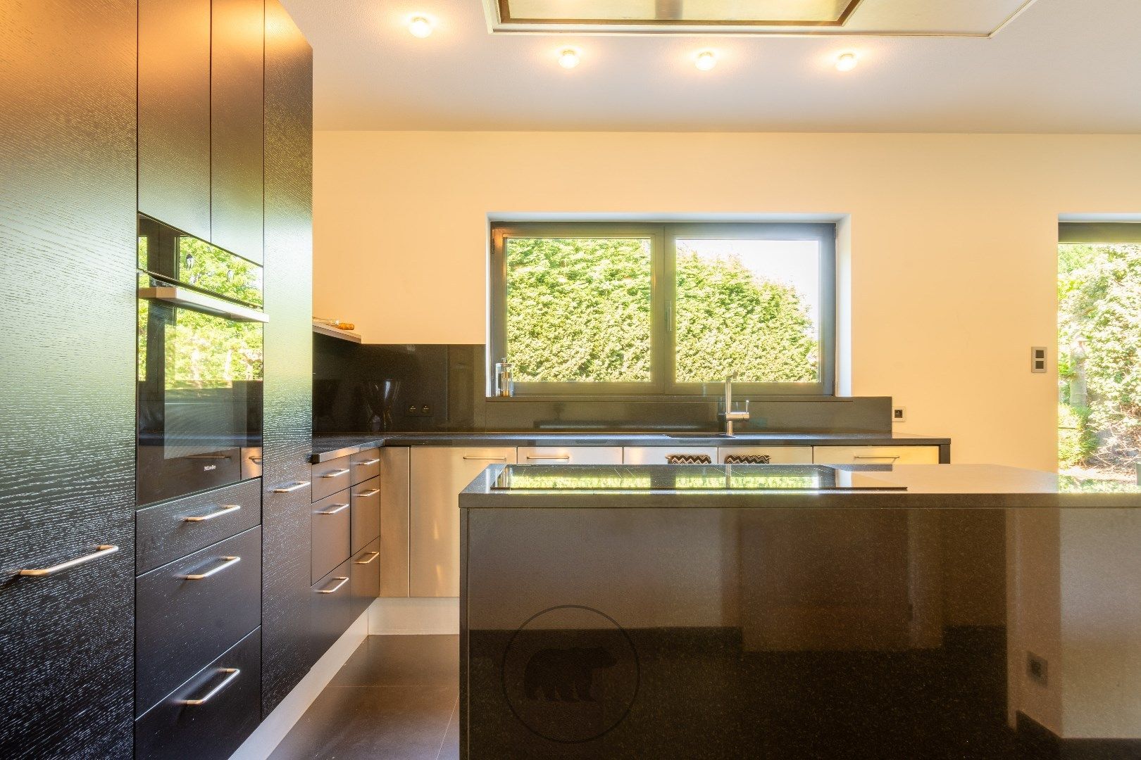 Ruime en luxueus afgewerkte villa in landelijke omgeving foto 10