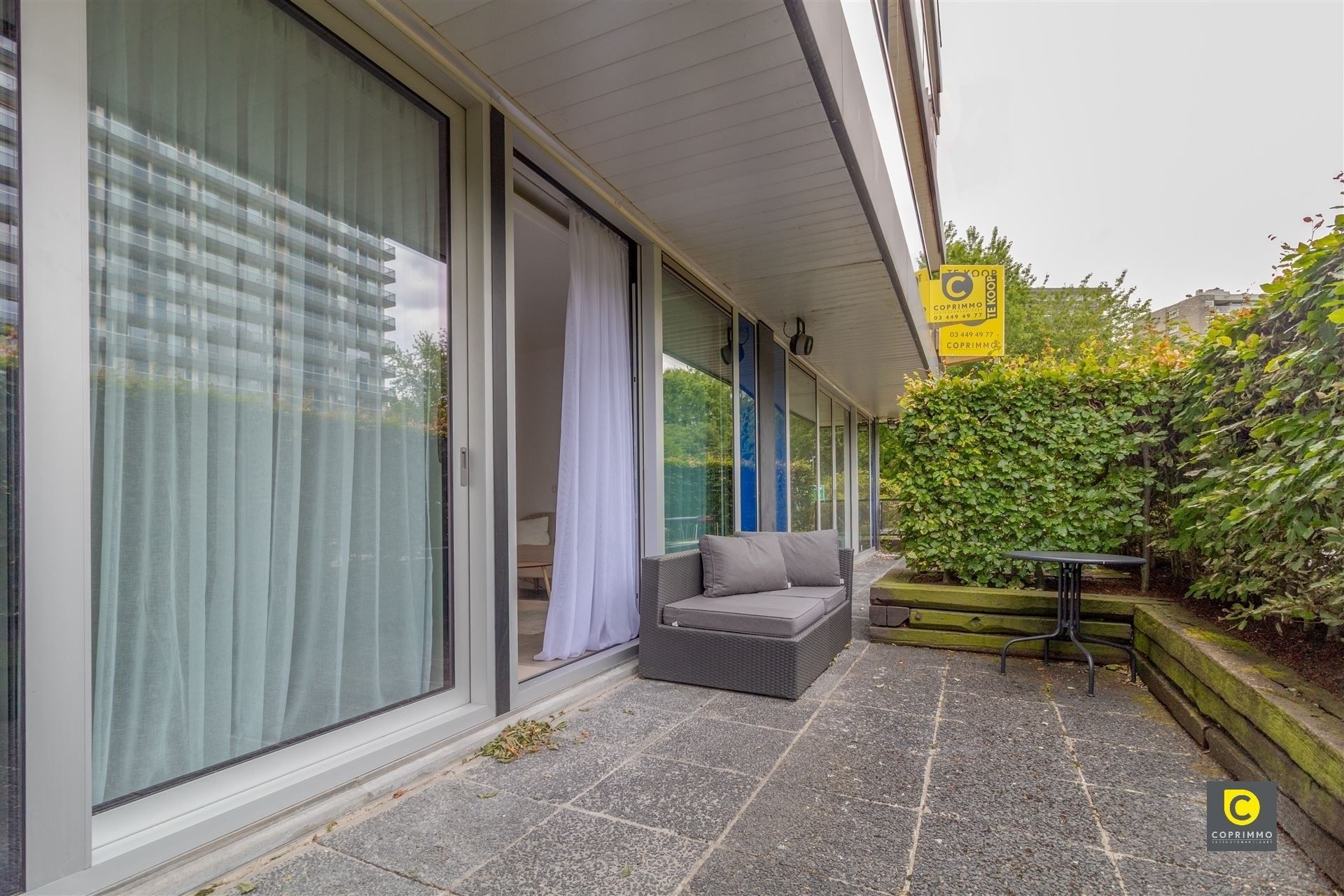 Prachtig gerenoveerd GLV 1 slpk app met terras! foto 5