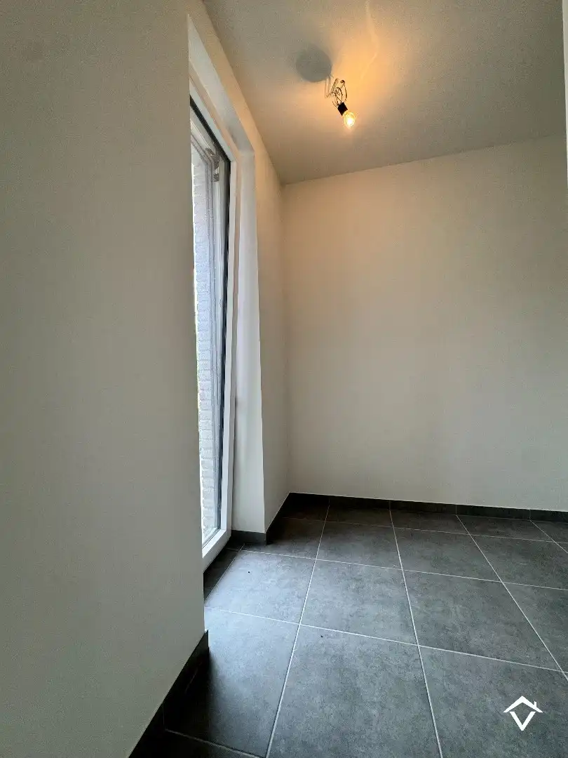 Appartement met 2 slaapkamers en garagebox te Westrozebeke foto 2