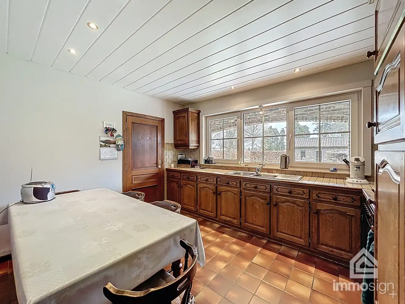 Charmante gezinswoning met landelijke uitstraling te Molenbeersel! foto 14