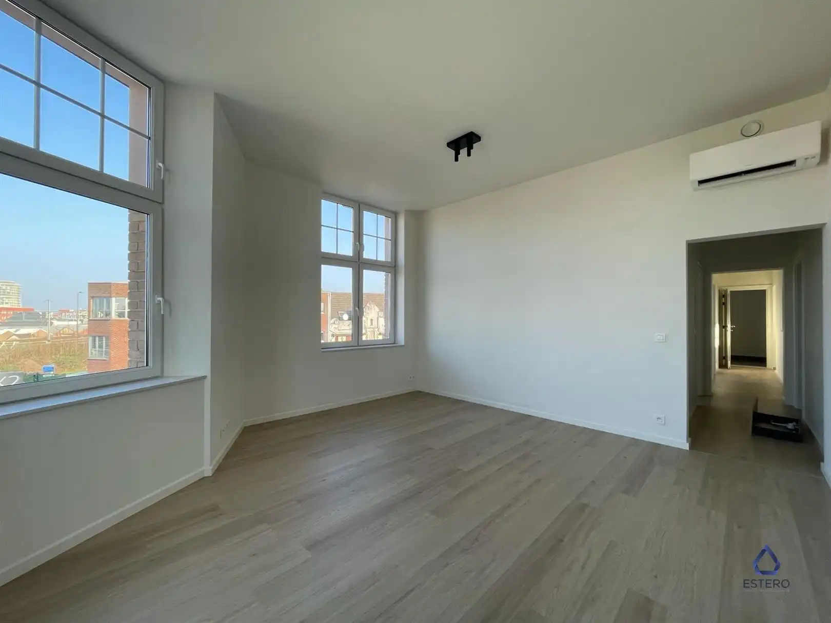 Gerenoveerd appartement op tolocatie foto 4