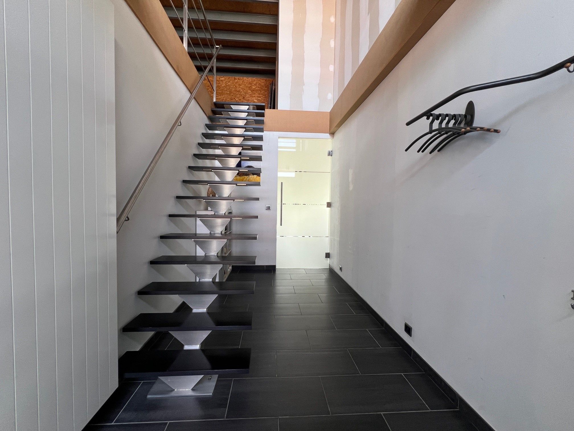 Energiezuinige woning met 3 slaapkamers en garage (mogelijkheid 5 slaapkamers) foto 2