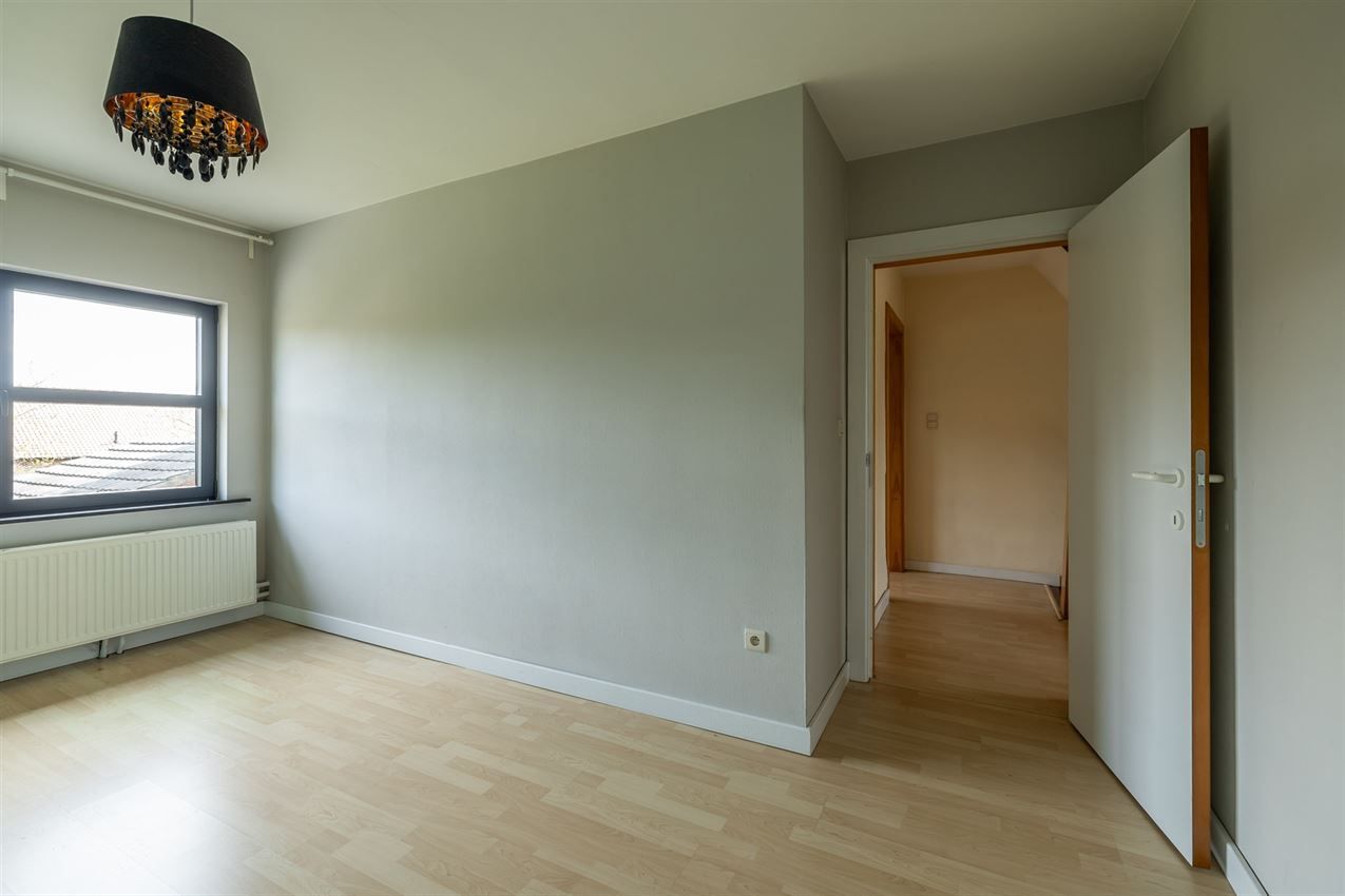 Toffe, instapklare gezinswoning met 4 slpk. foto 17