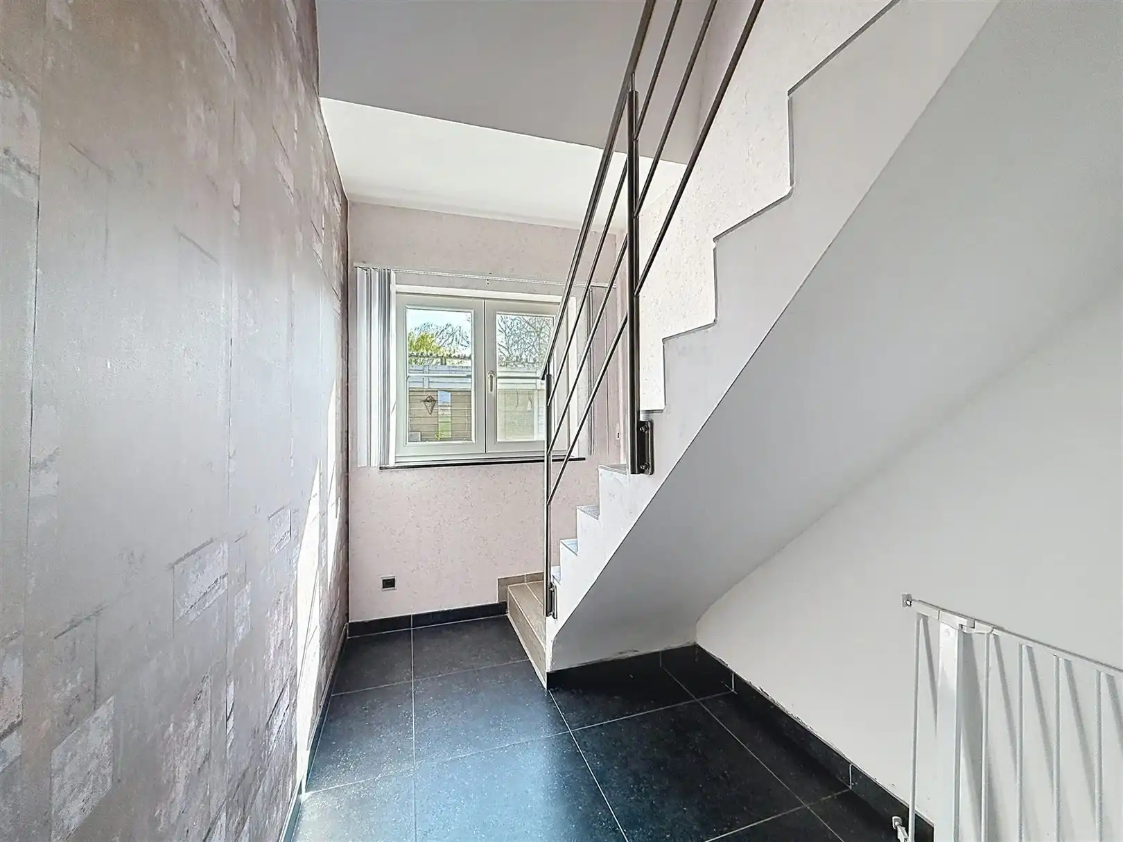 Ruime open bebouwing, 4 slpks, bureau, 14a 01ca foto 48