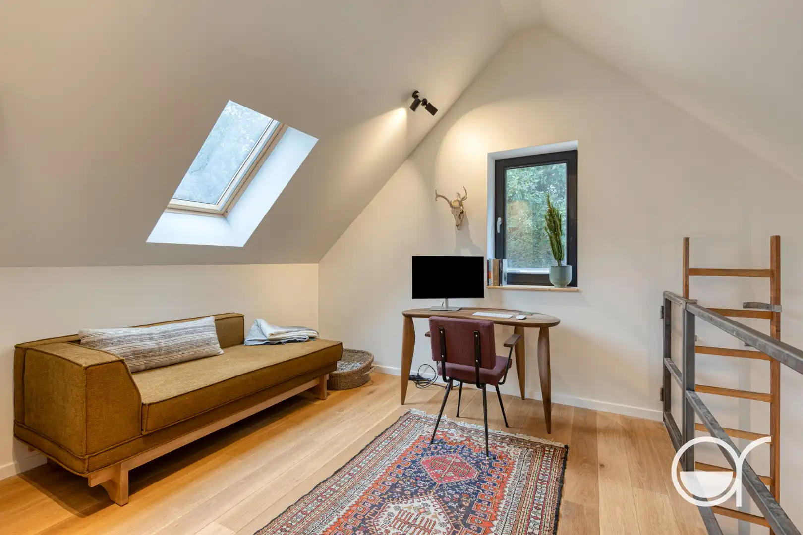 Karaktervolle, volledig gerenoveerde woning met oog voor detail en kwaliteit foto 17