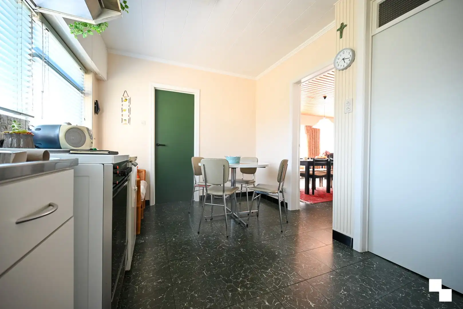 Gezinswoning in Sint-Rafaëlswijk te Izegem met vier slaapkamers foto 7
