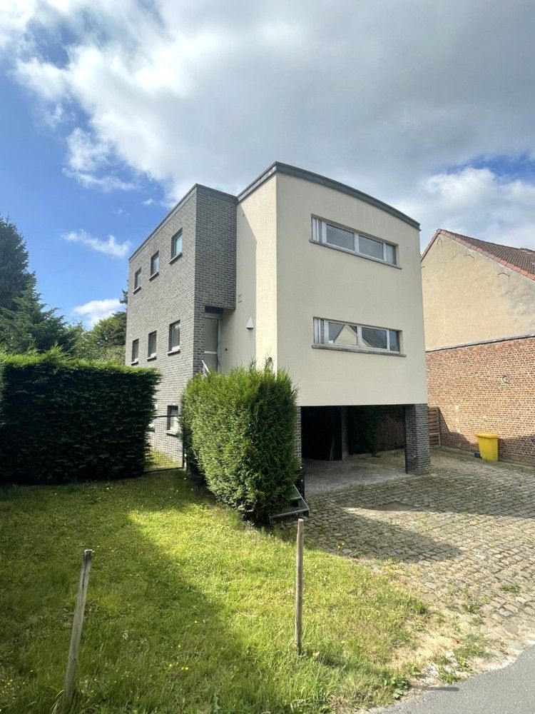 ()=>{if(producerUpdateValueVersion(node),producerAccessed(node),node.value===ERRORED)throw node.error;return node.value} Opberg 16 - 1970 Wezembeek-Oppem