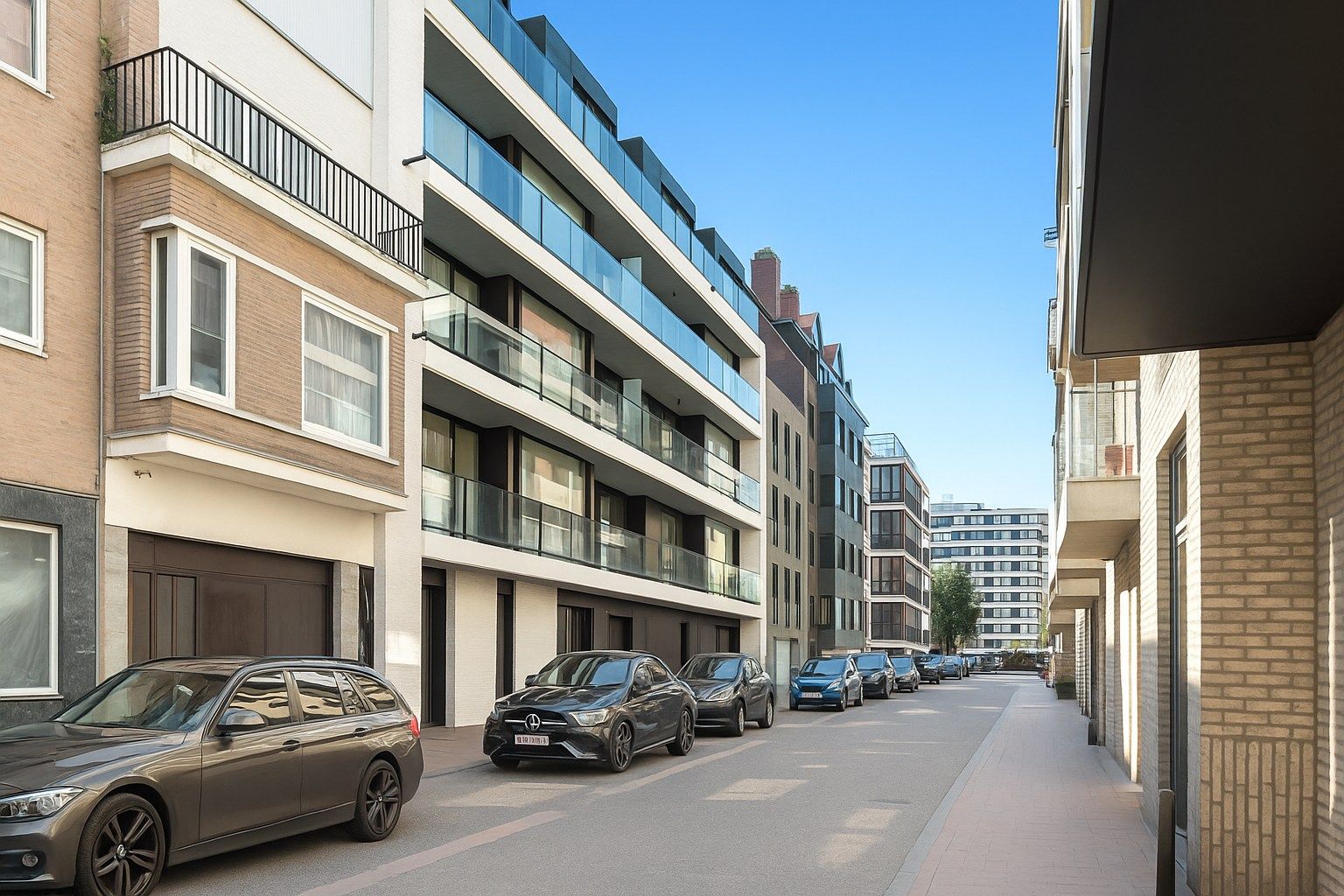 Nieuw appartement met 2 slaapkamers centraal gelegen te Heist foto {{pictureIndex}}