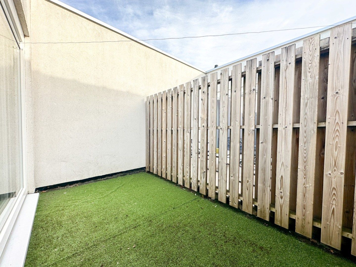 Instapklaar 1-slp appartement met terras, Torhout foto 10