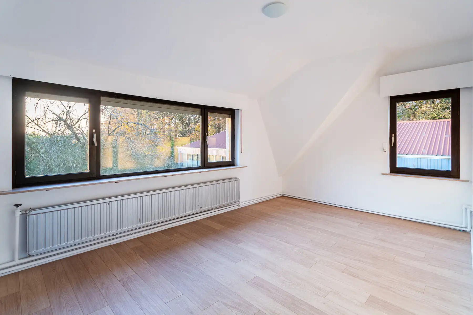 Edegem - Villa met 4 slpkamers + garage + ruim magazijn 500² foto 21