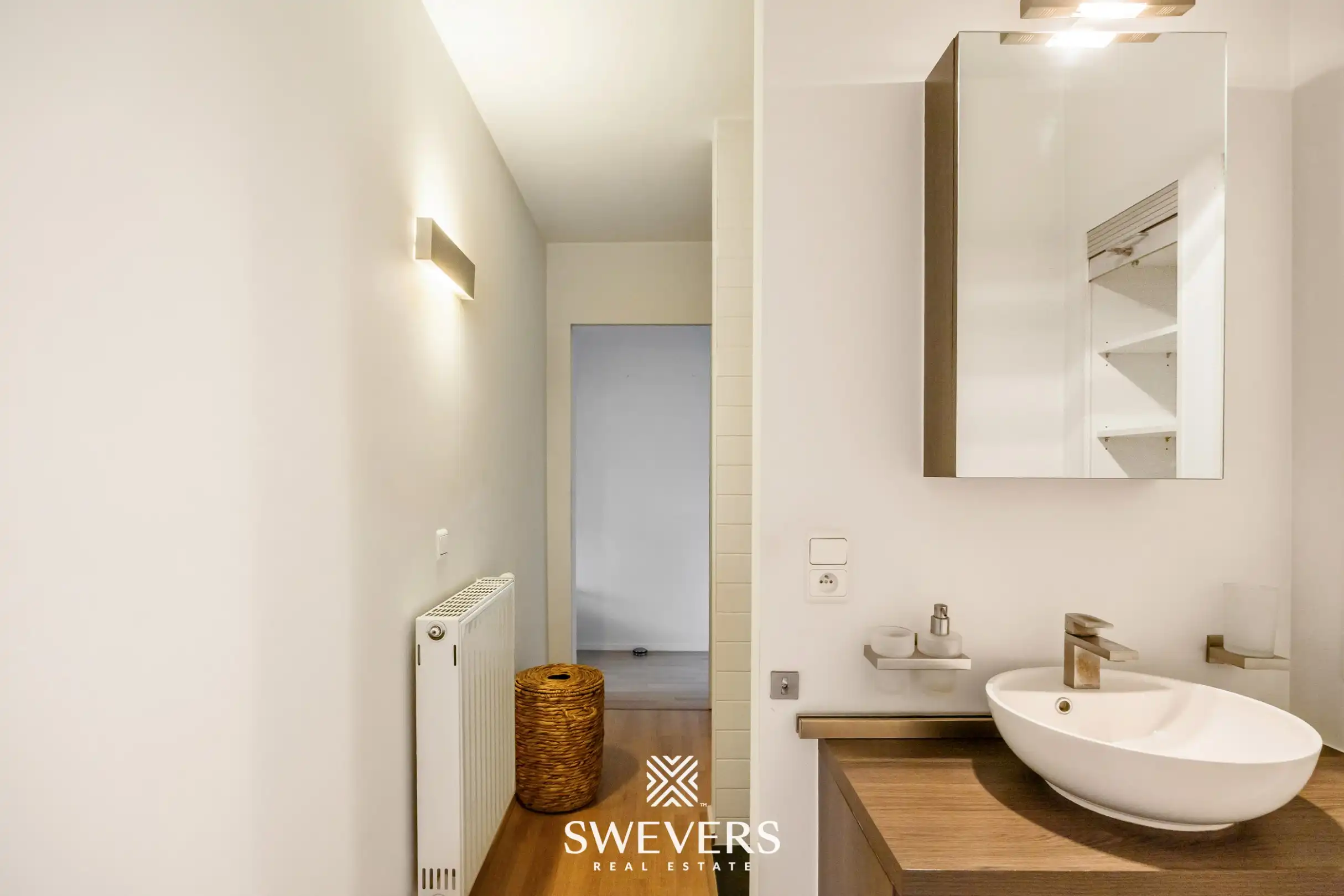 Ruime villa met zwembad, jacuzzi en verwarmd poolhouse met gunstig EPC B  foto 17