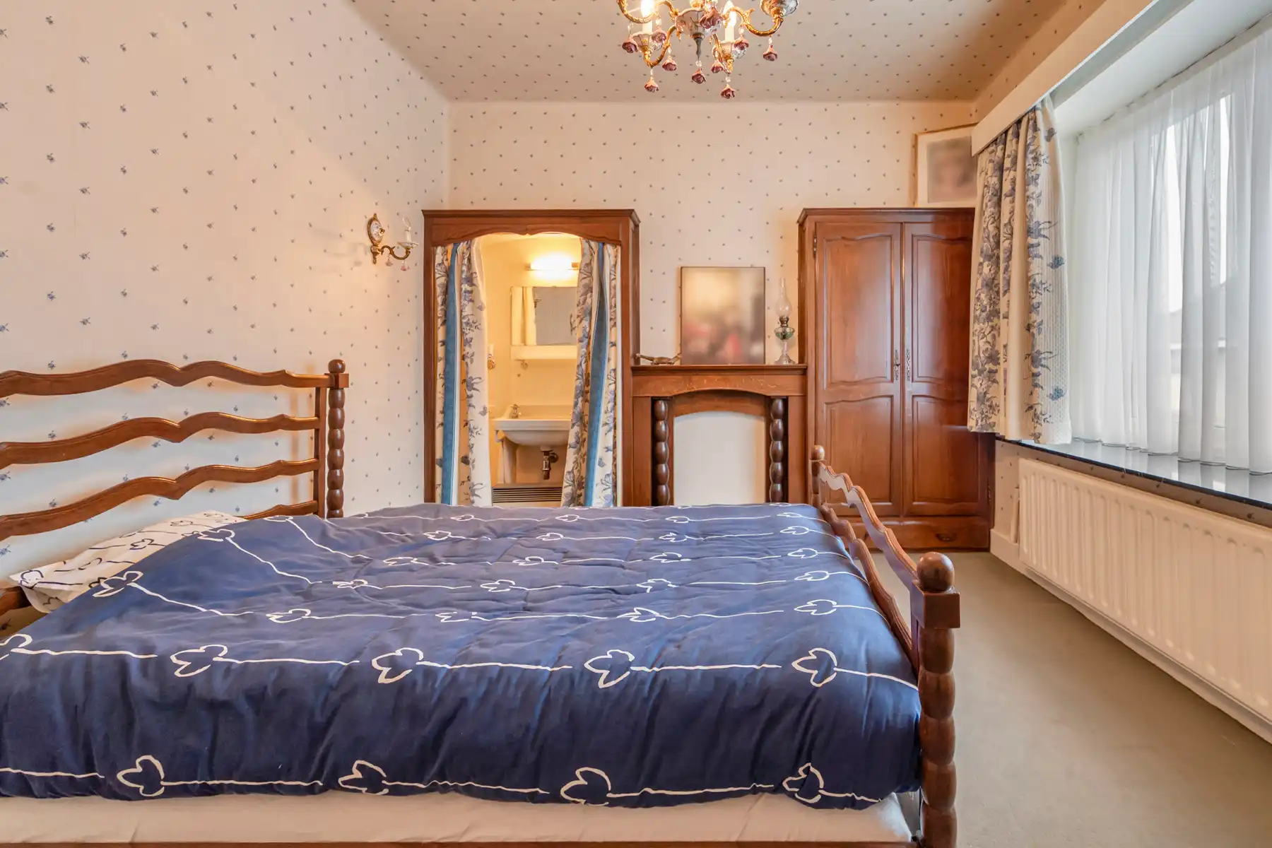 Imposante herenwoning + commerciële ruimte hartje Overmere foto 20