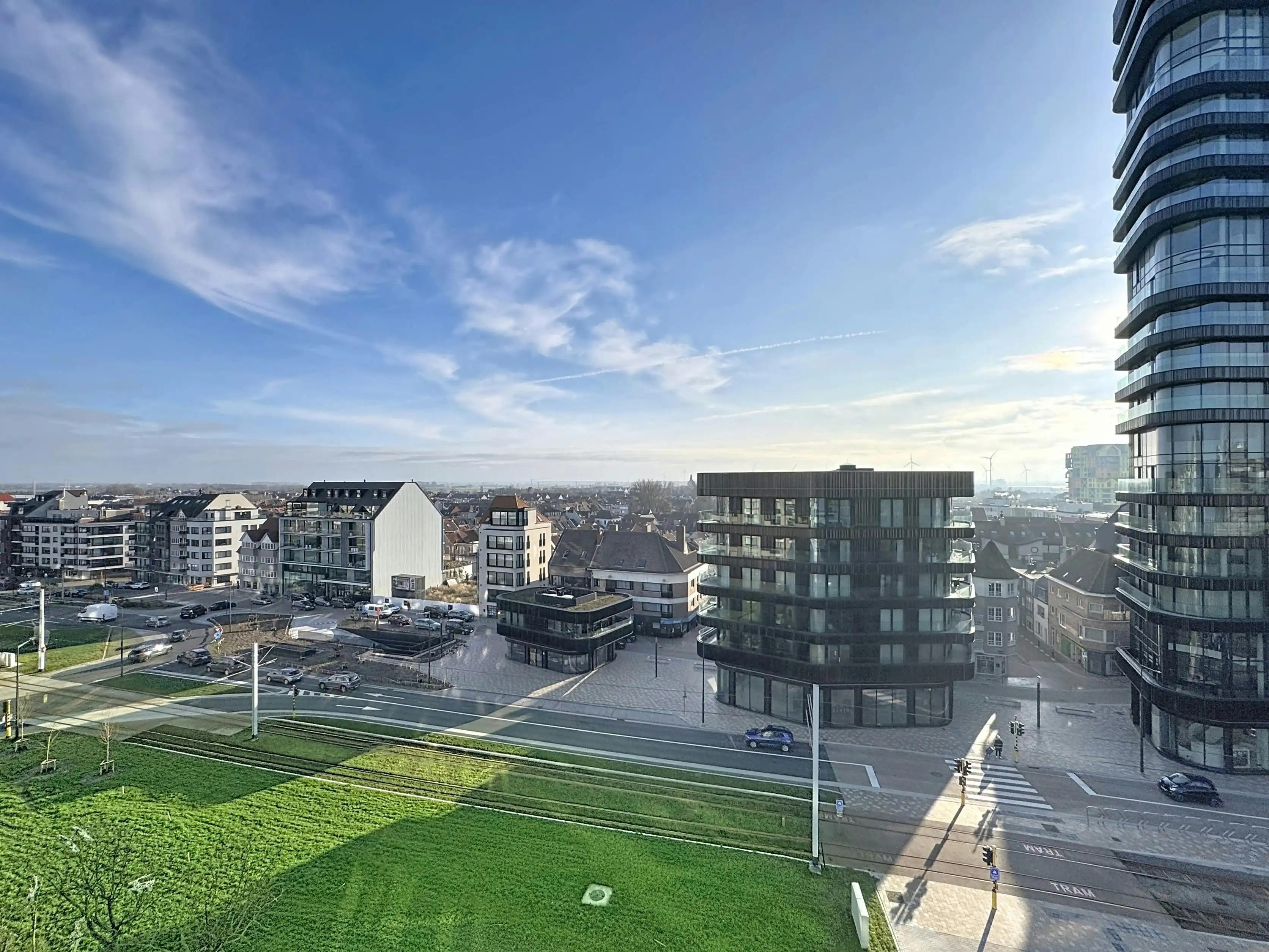 Knap appartement vlakbij het Heldenplein in Heist te koop foto 5