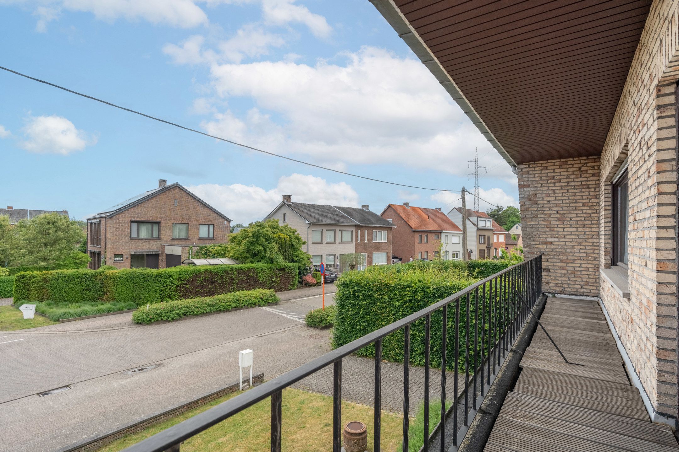 Ruime, te renoveren woning met vergund magazijn te Beerse foto 14