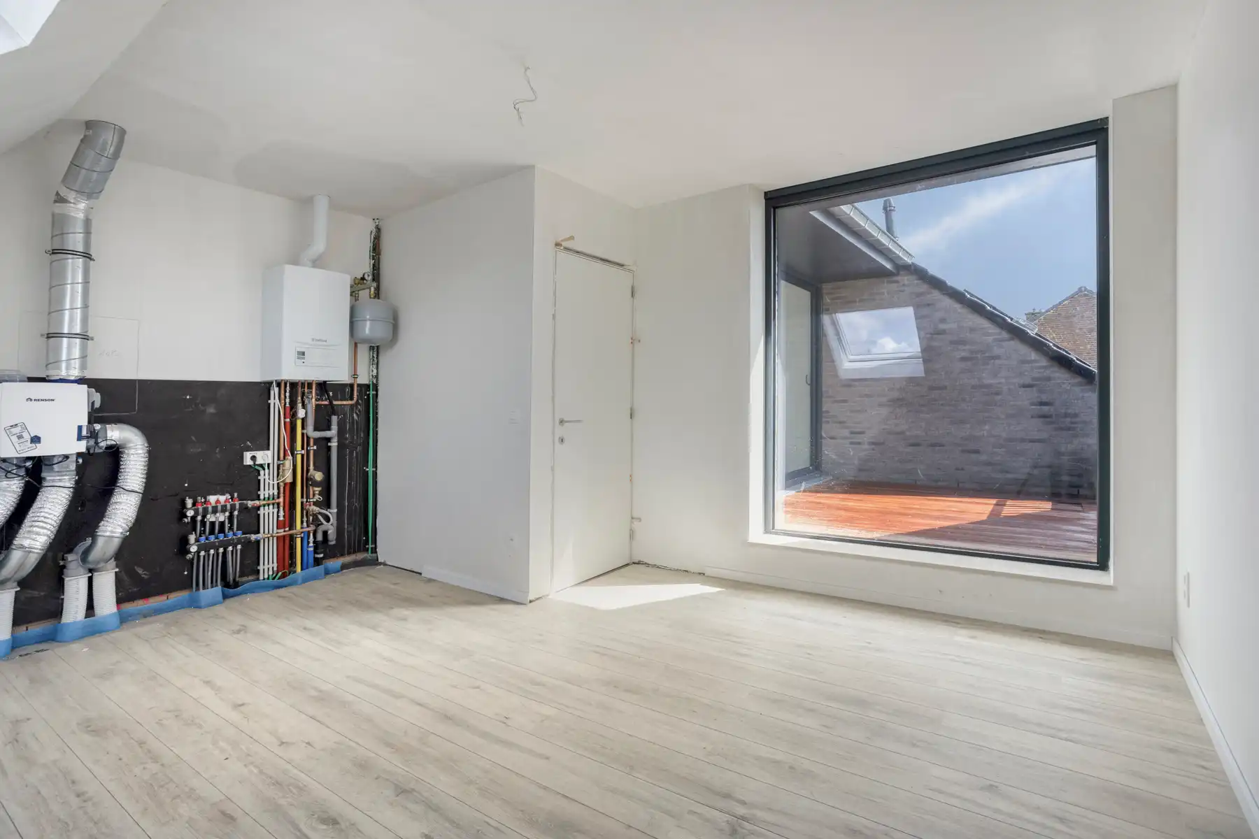 Unieke loftwoning onder registratierechten foto 30